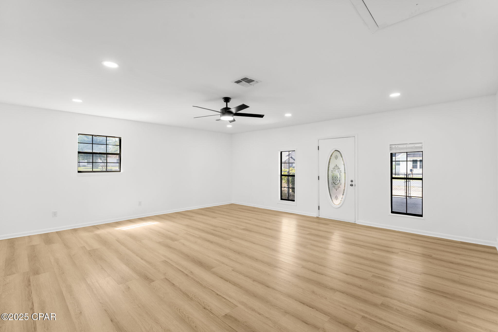 Image 17 For 4806 High Point Drive