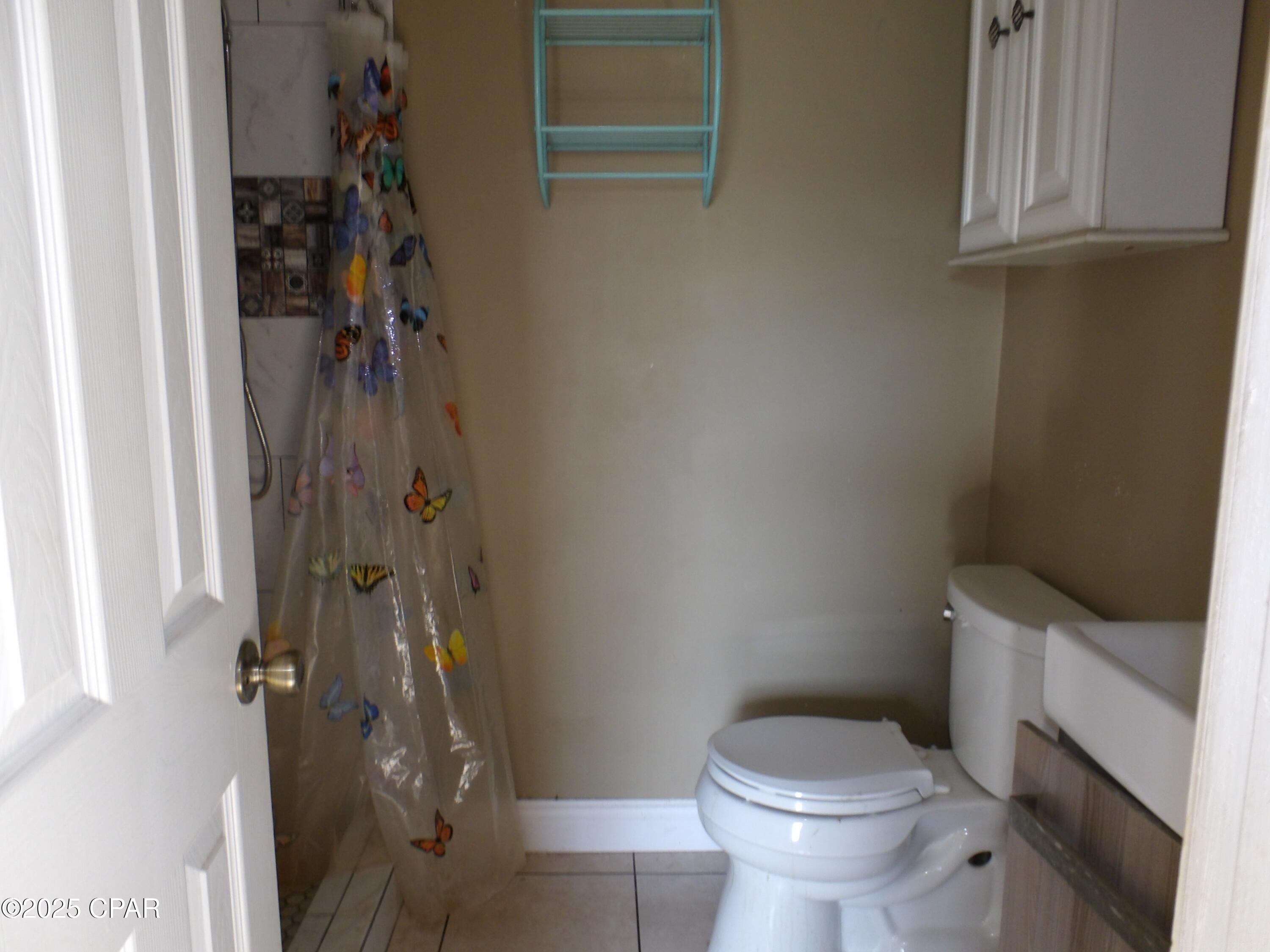 Image 8 For 8428 Fremont Road