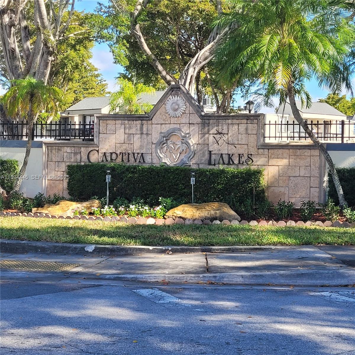 Captiva Lakes Villas Cond