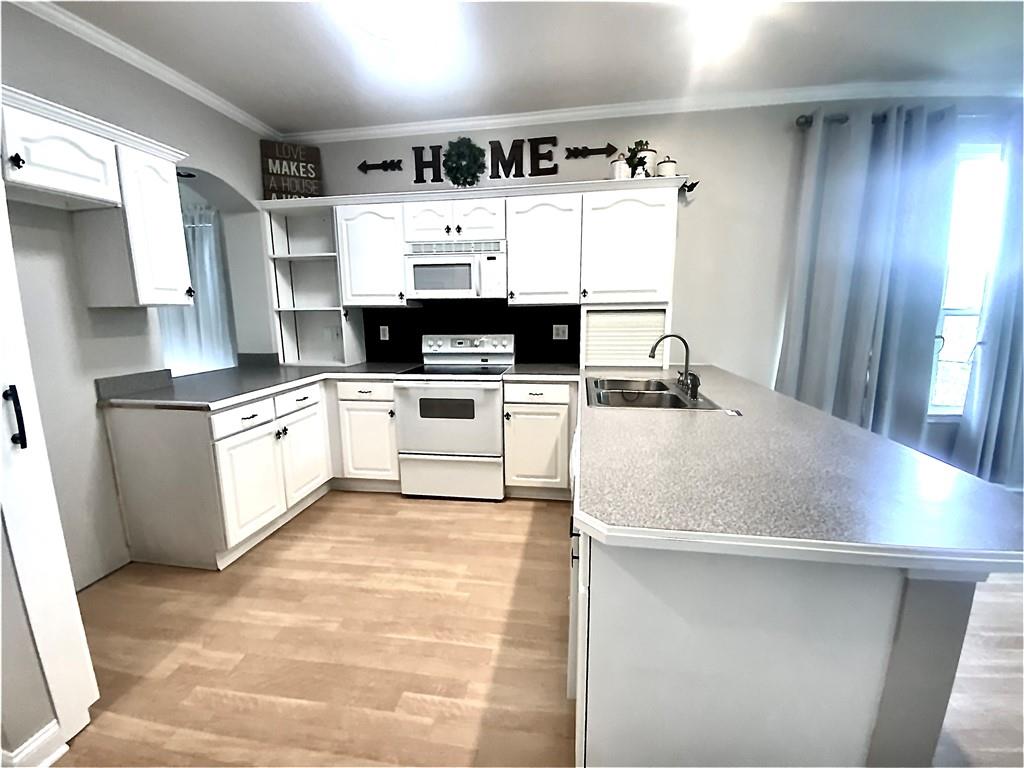 Homes for sale in Destrehan, LA | 37 Houmas Pl, Destrehan, LA 70047 | MLS# 2526017