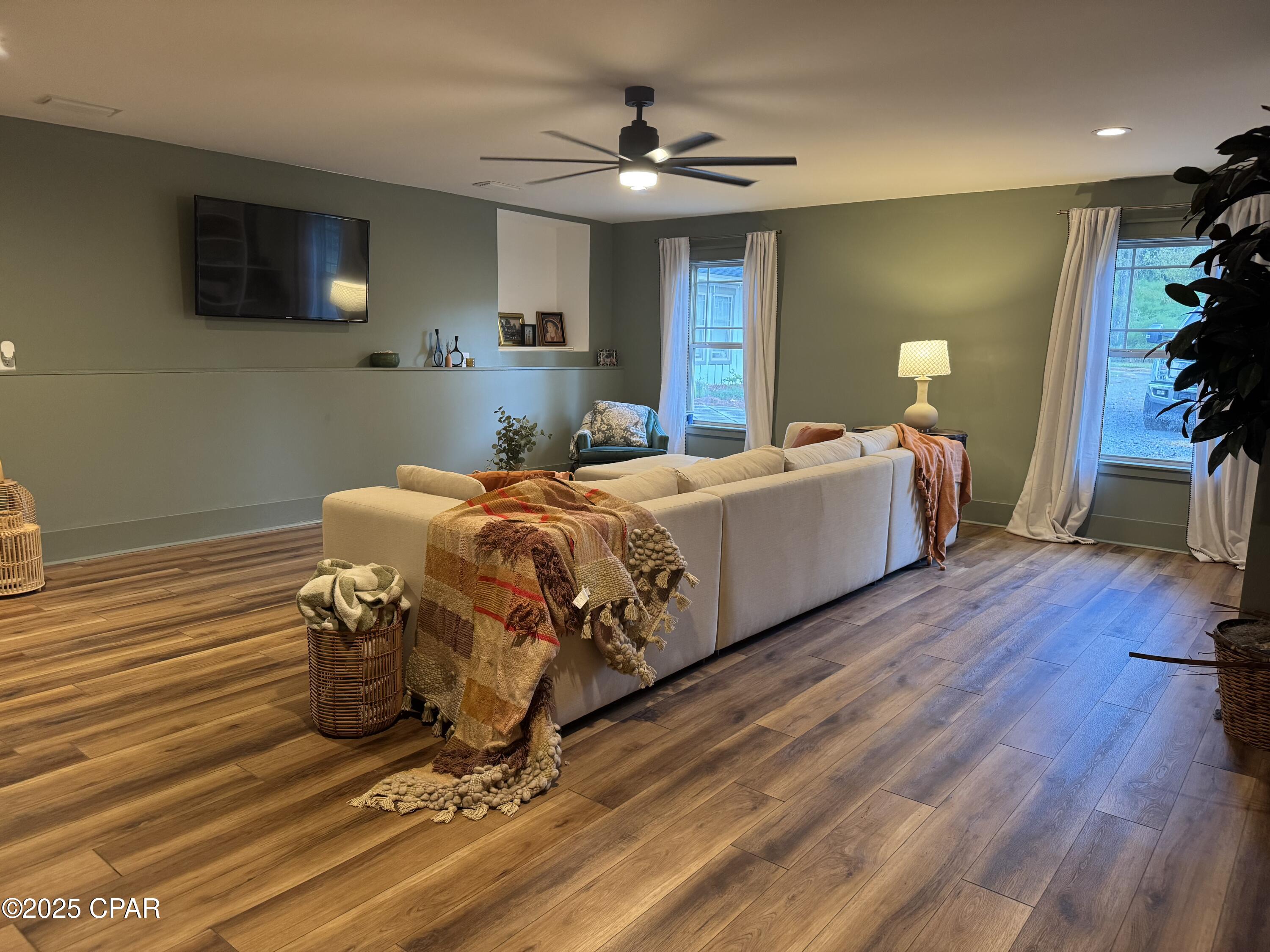 Image 22 For 4384 Angela Drive