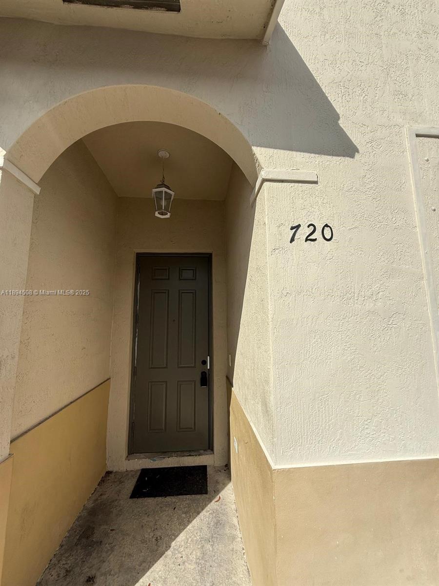 Homes for sale in Miami Gardens, FL | 21209 Nw 14th Pl #7-20, Miami Gardens, FL 33169 | MLS# A11894508