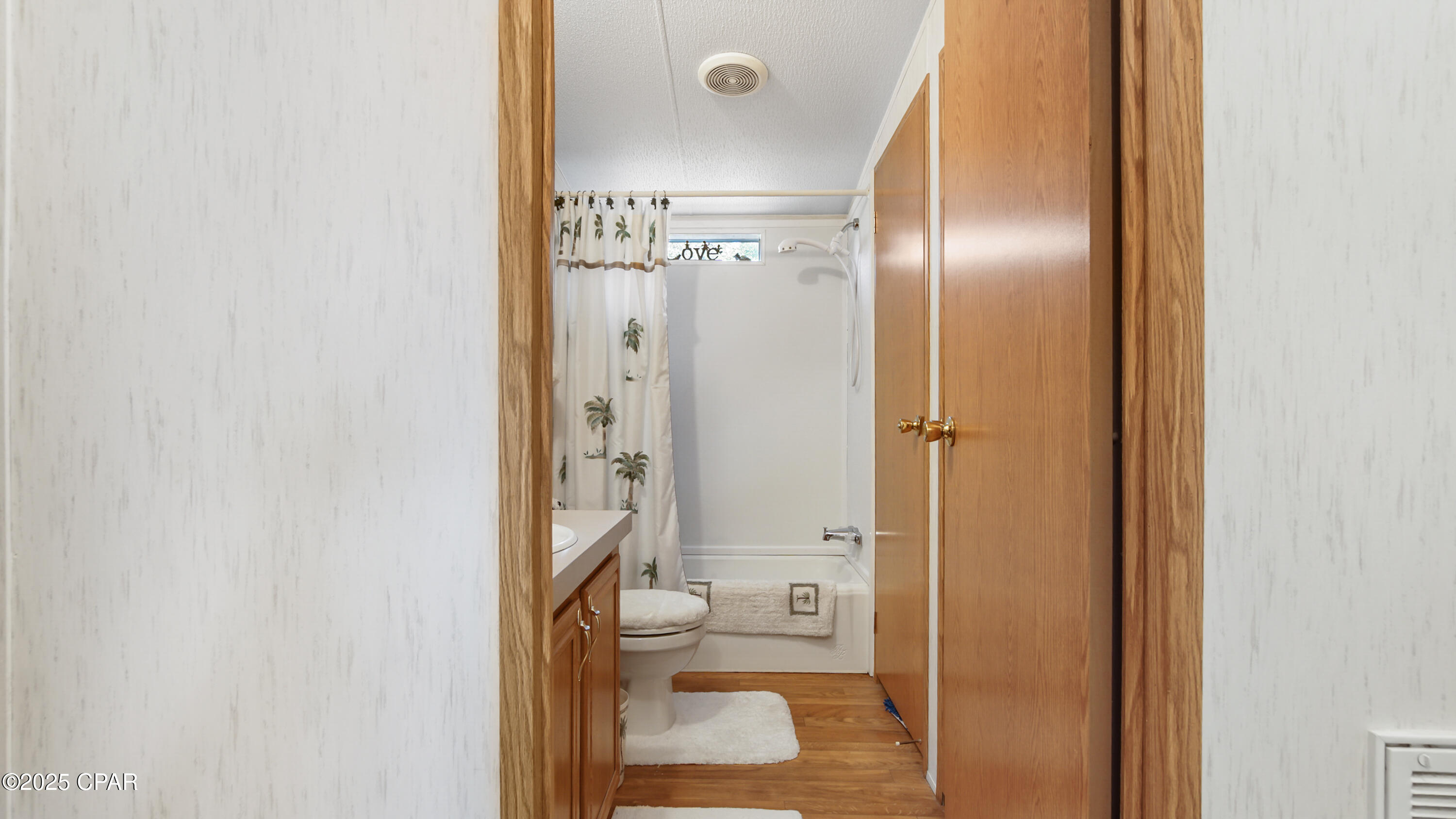 Image 21 For 3309 Lykins Road