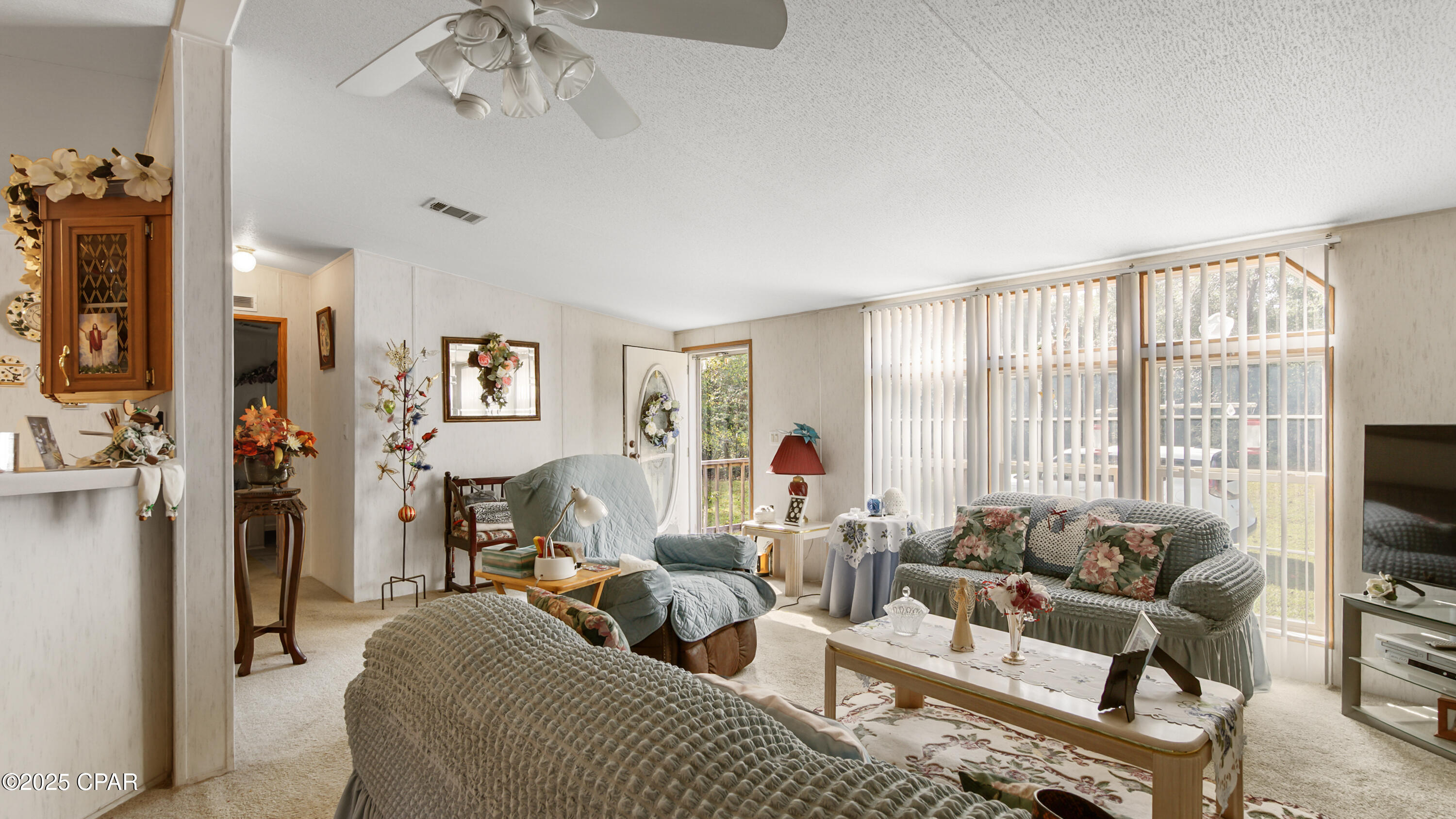 Image 4 For 3309 Lykins Road