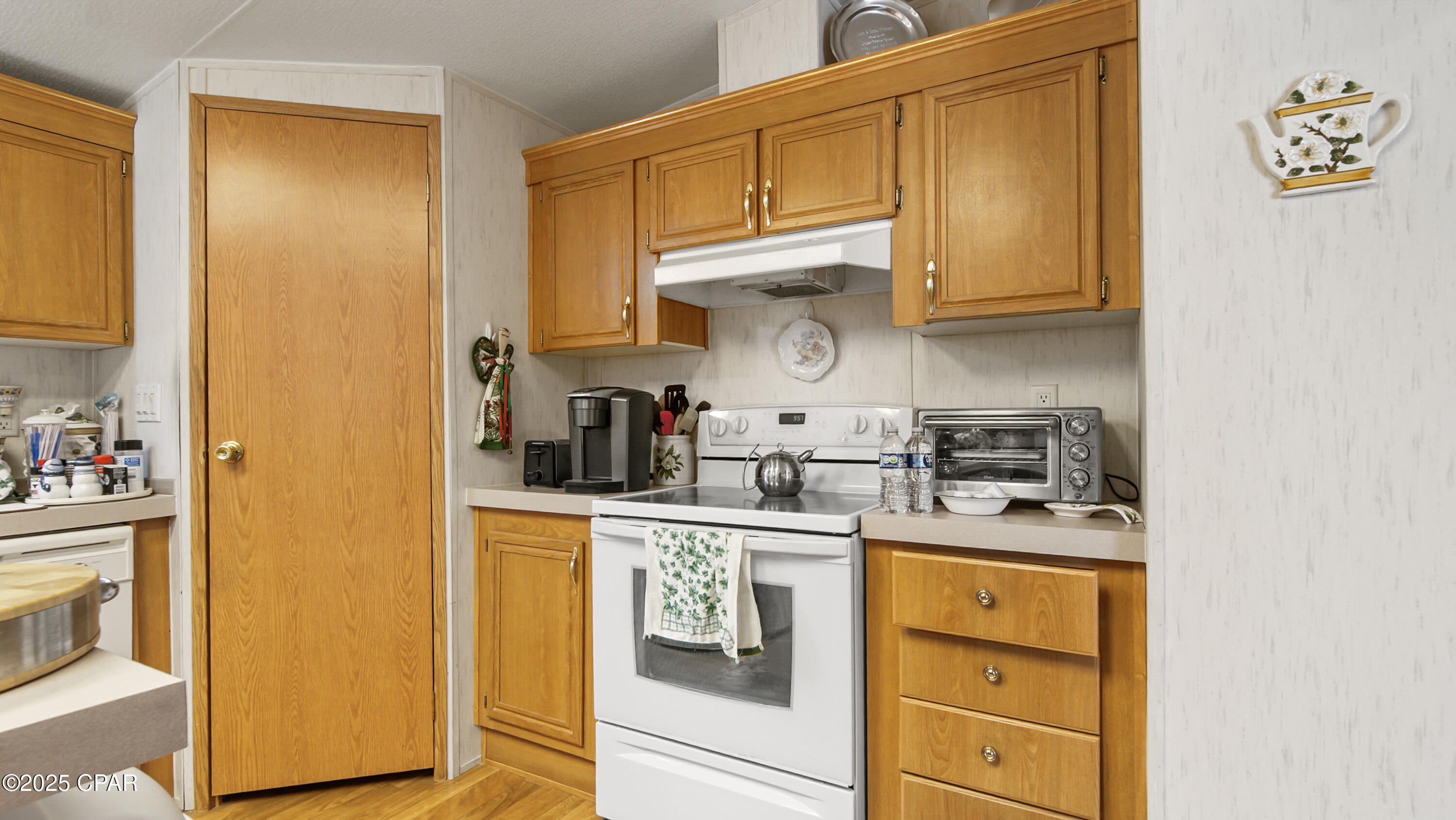 Image 7 For 3309 Lykins Road