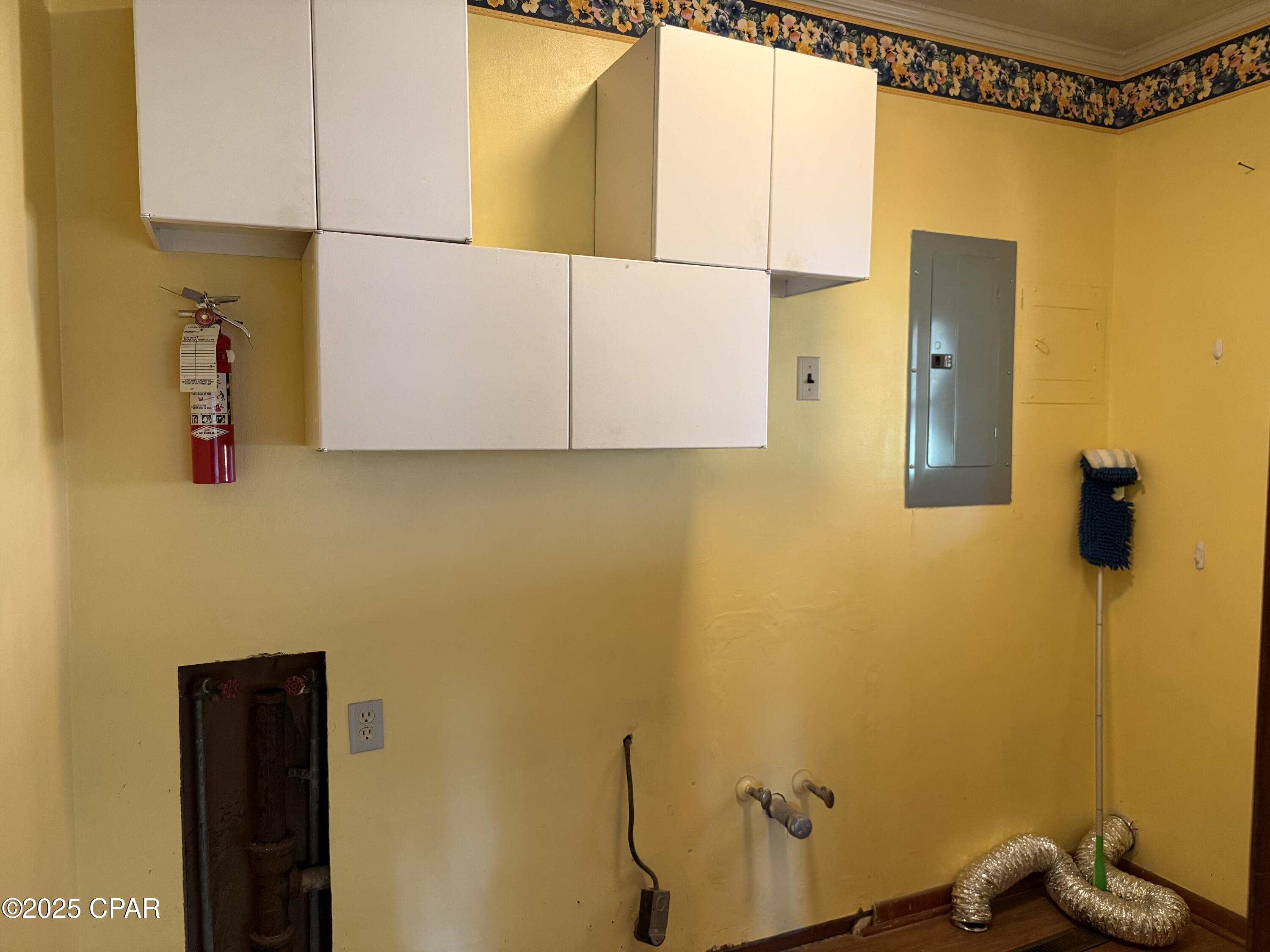 Image 31 For 4291 6th Avenue