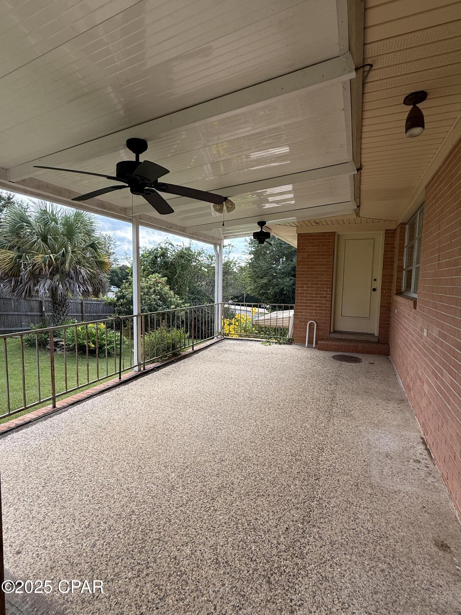 Image 43 For 4291 6th Avenue