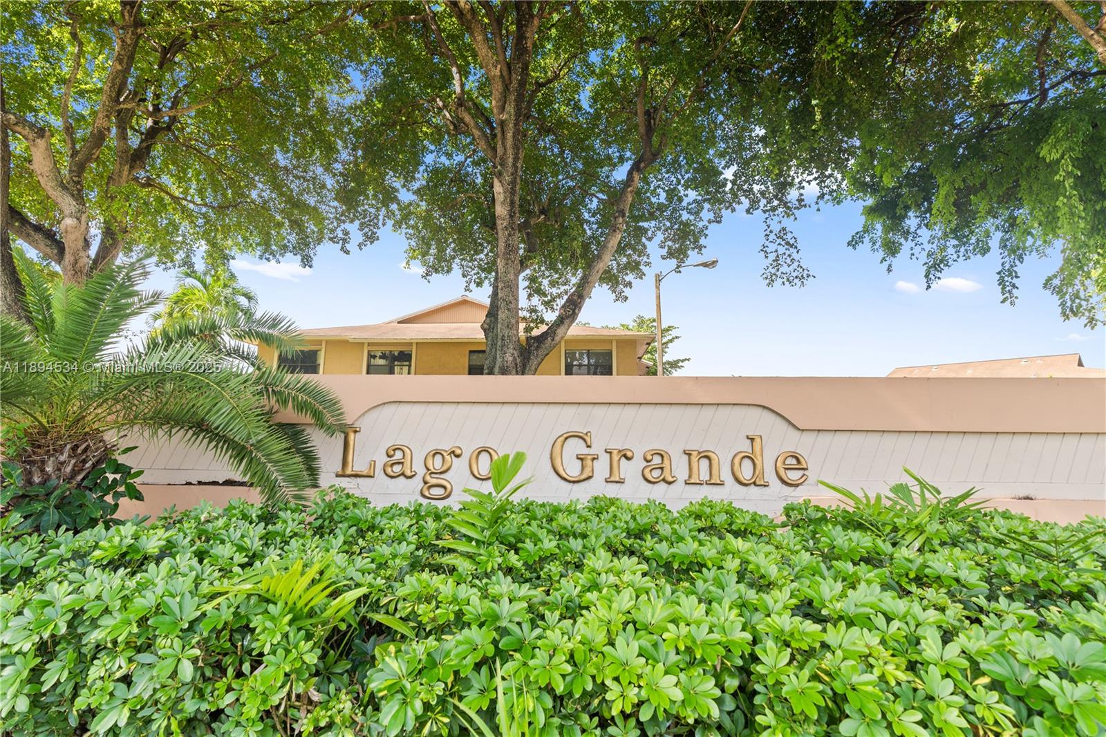 Lago Grande Four-A Condo