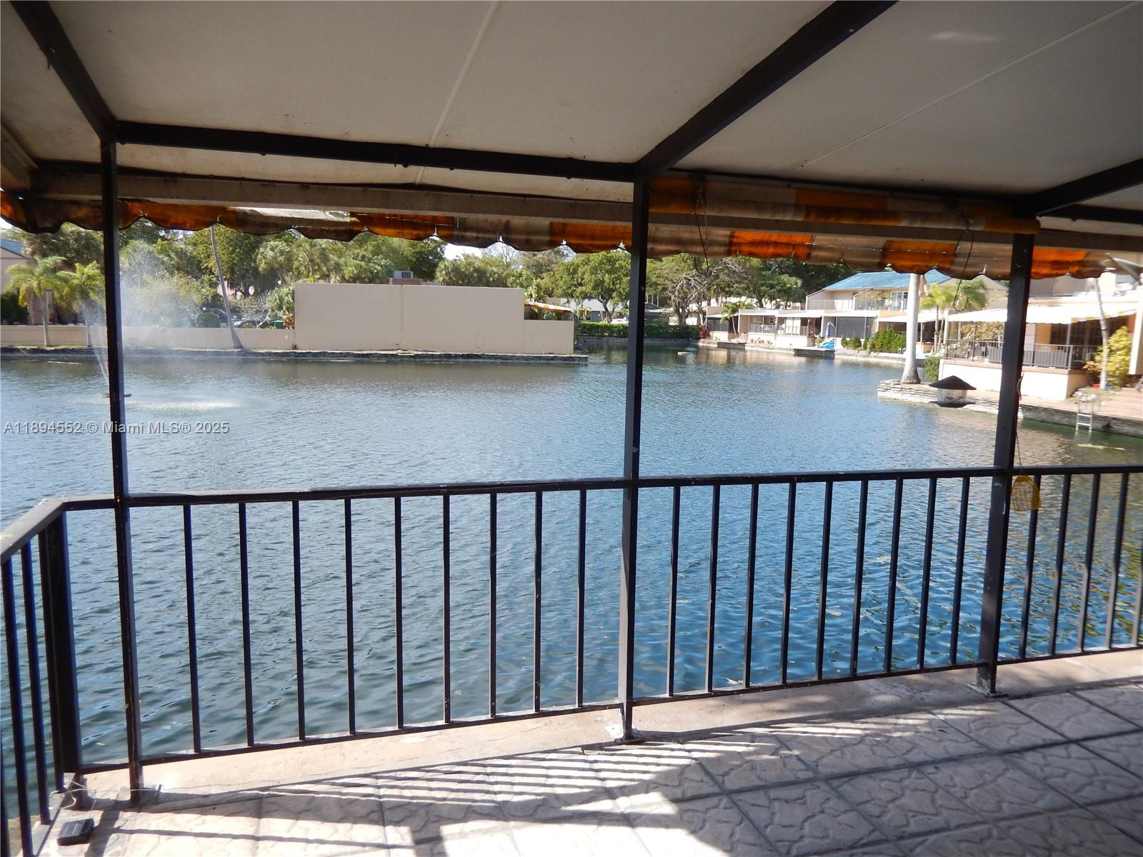 Miami Lakes Loch Lomond E