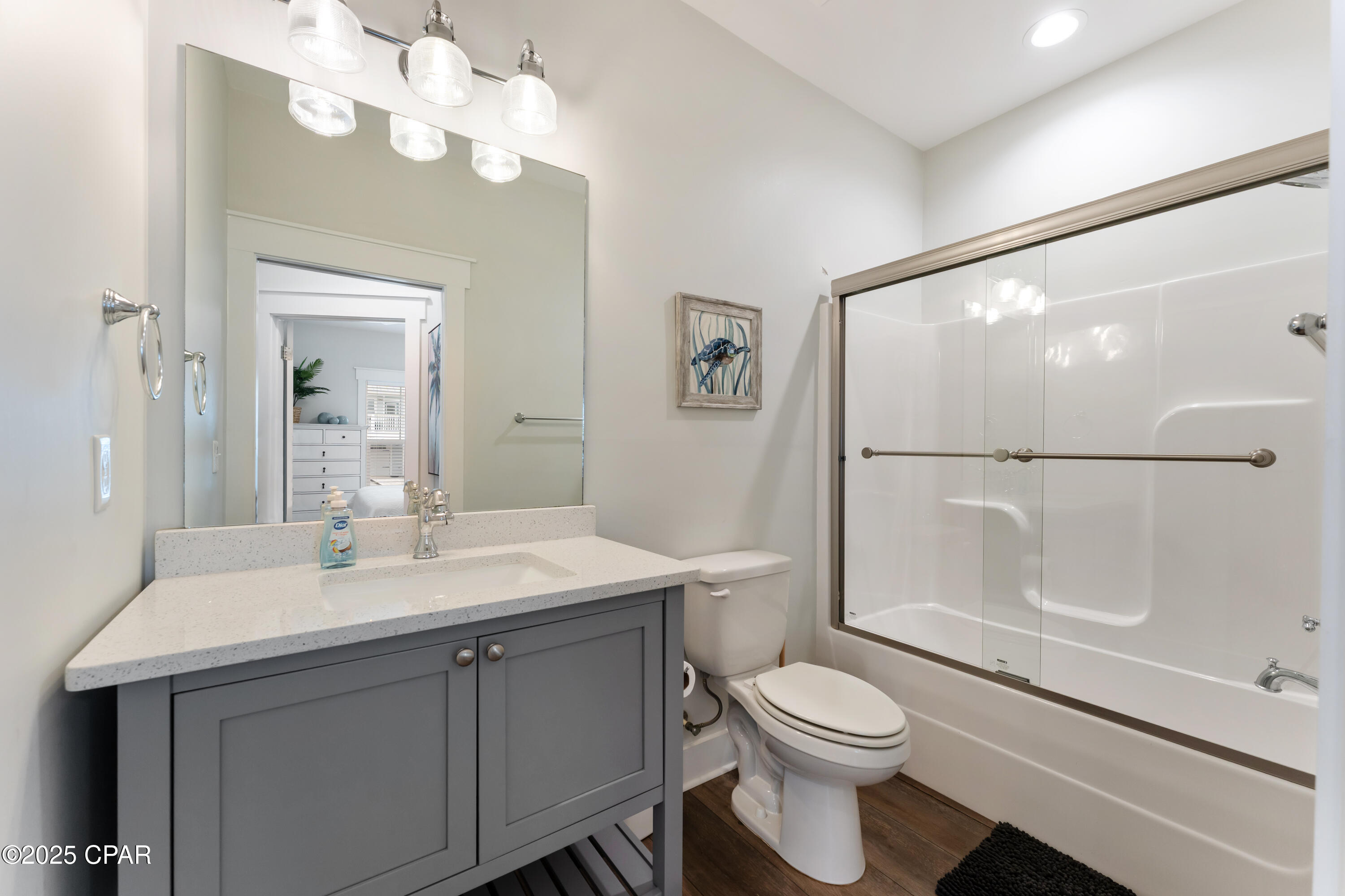 Image 12 For 101 S 42nd Street E