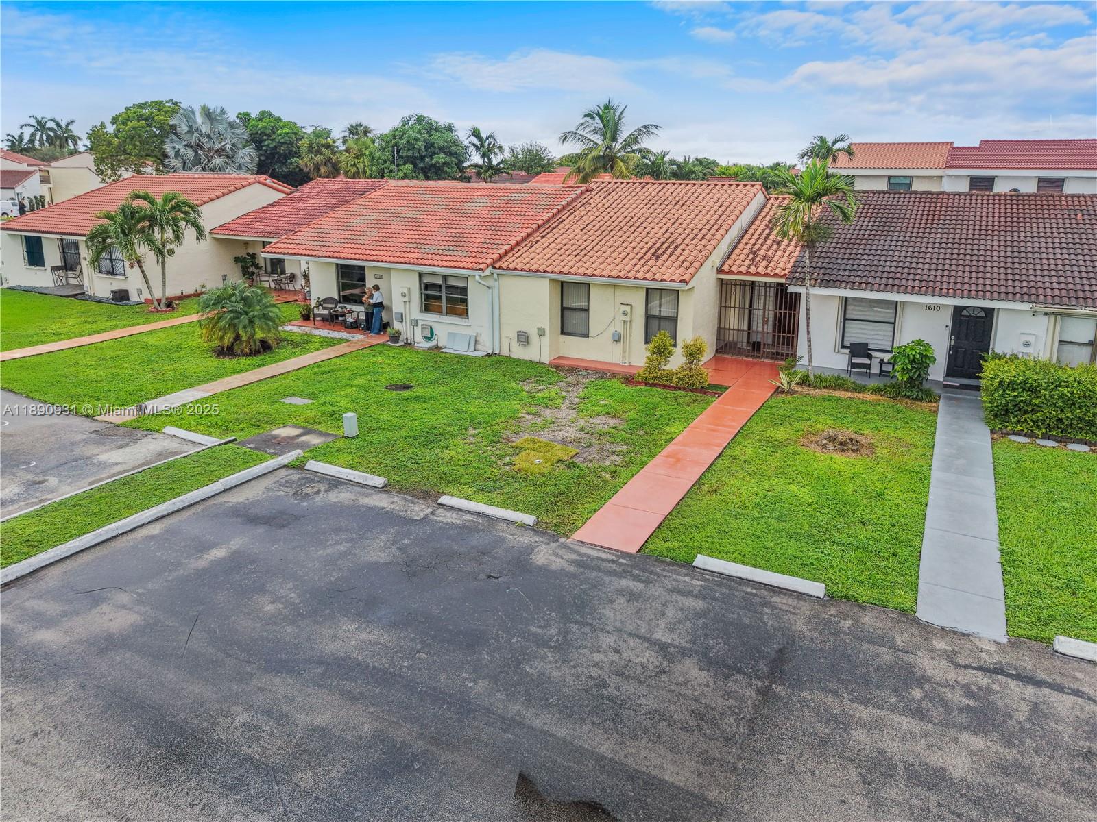 Homes for sale in Miami, FL | 1620 Sw 124Th Pl, Miami, FL 33175 | MLS# A11890931