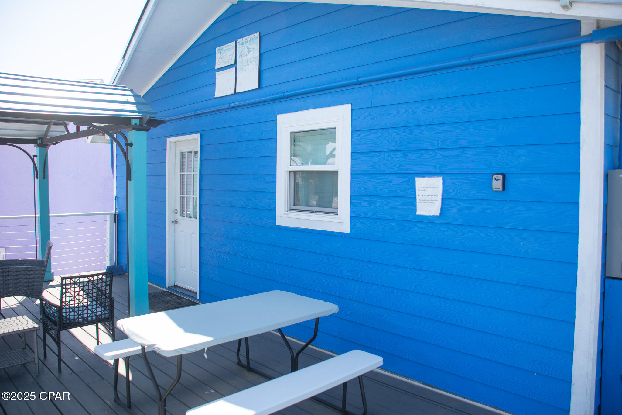 Image 11 For 5216 Beach Drive