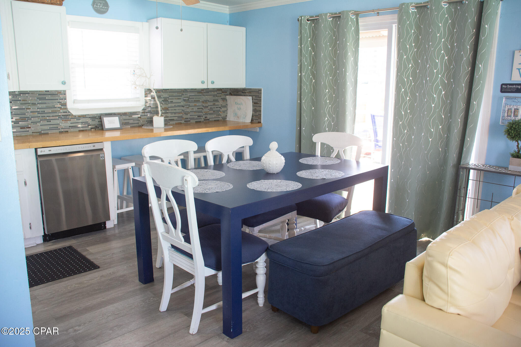 Image 14 For 5216 Beach Drive