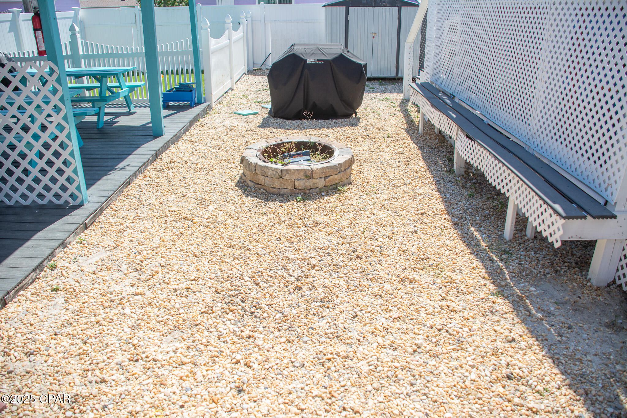 Image 9 For 5216 Beach Drive