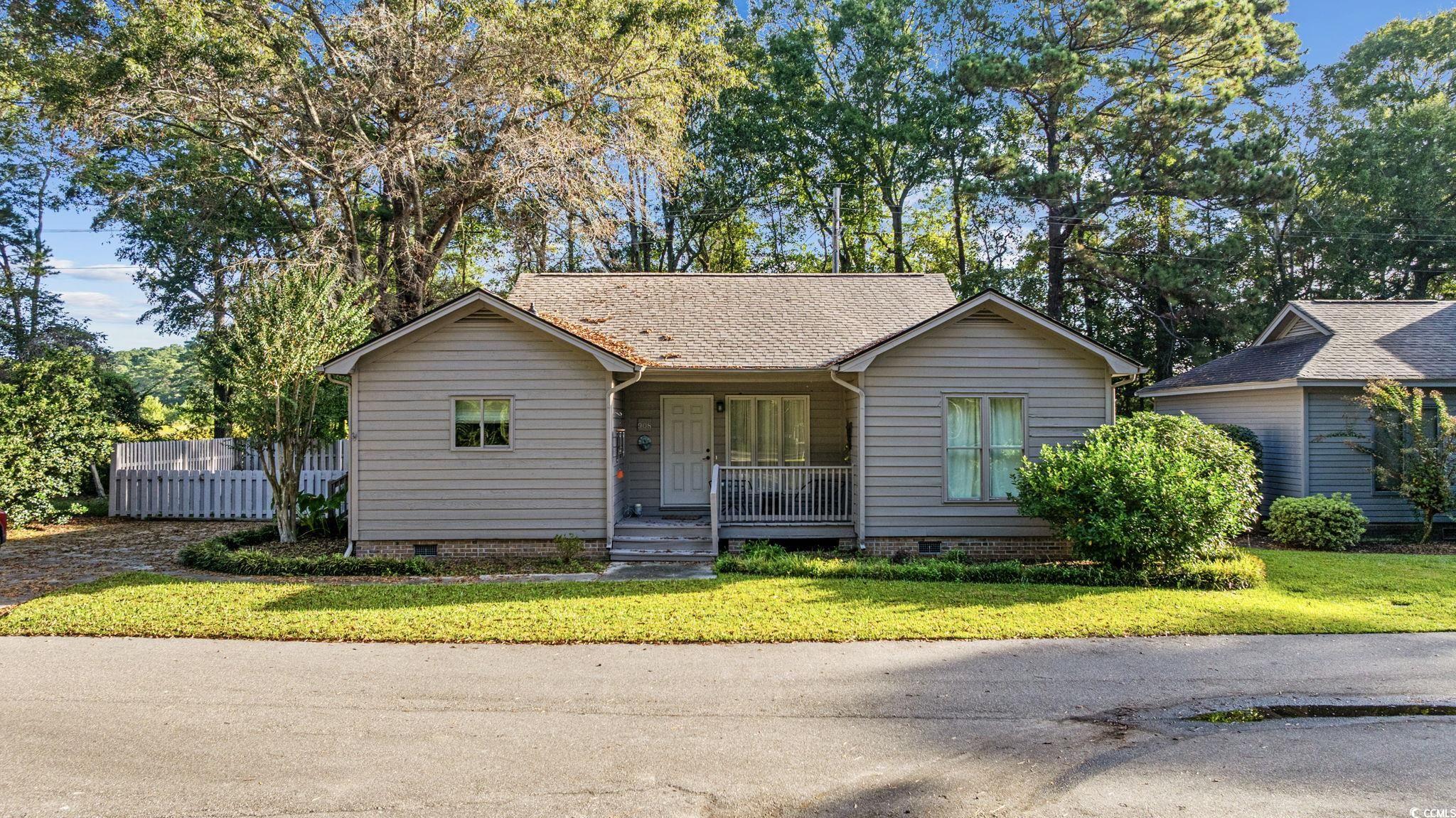 908 Prince William Ct. Murrells Inlet, SC 29576