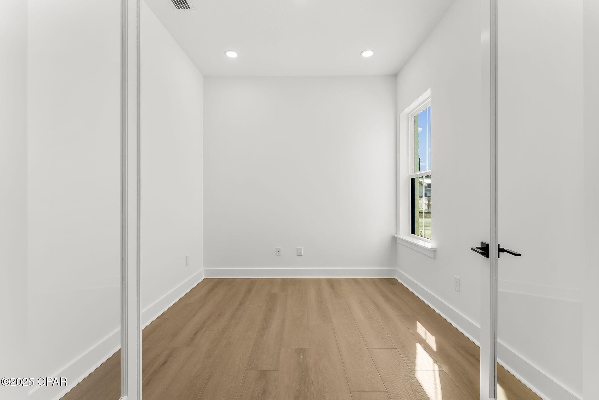 Image 12 For 328 Breakwater Boulevard Lot 24