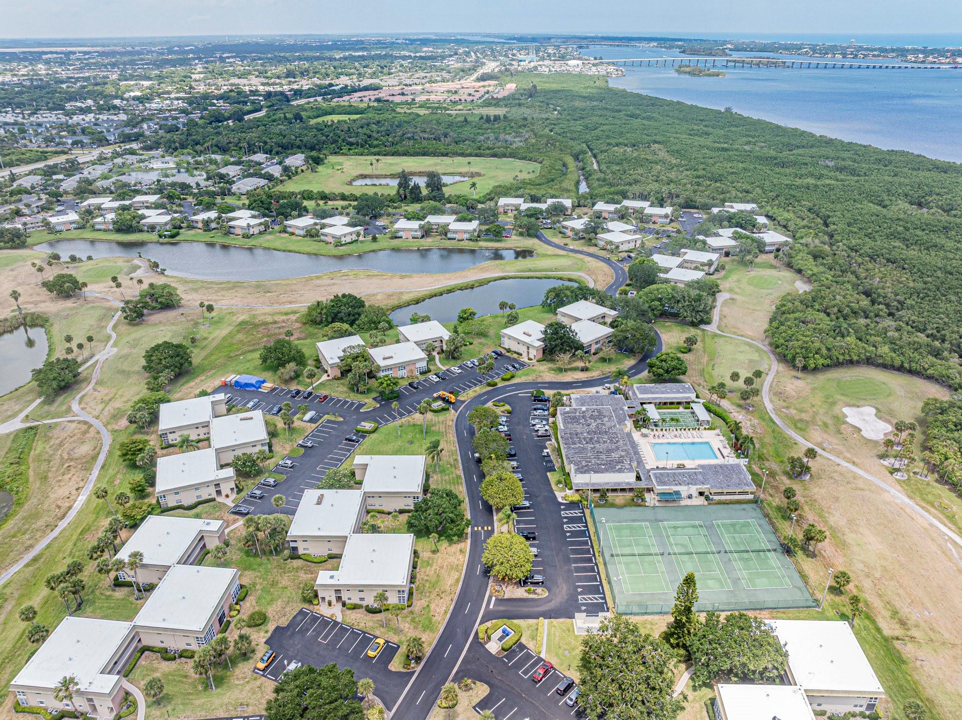 Homes for sale in Vero Beach, FL | 6 Vista Gardens Trl #201, Vero Beach, FL 32962 | MLS# F10531286