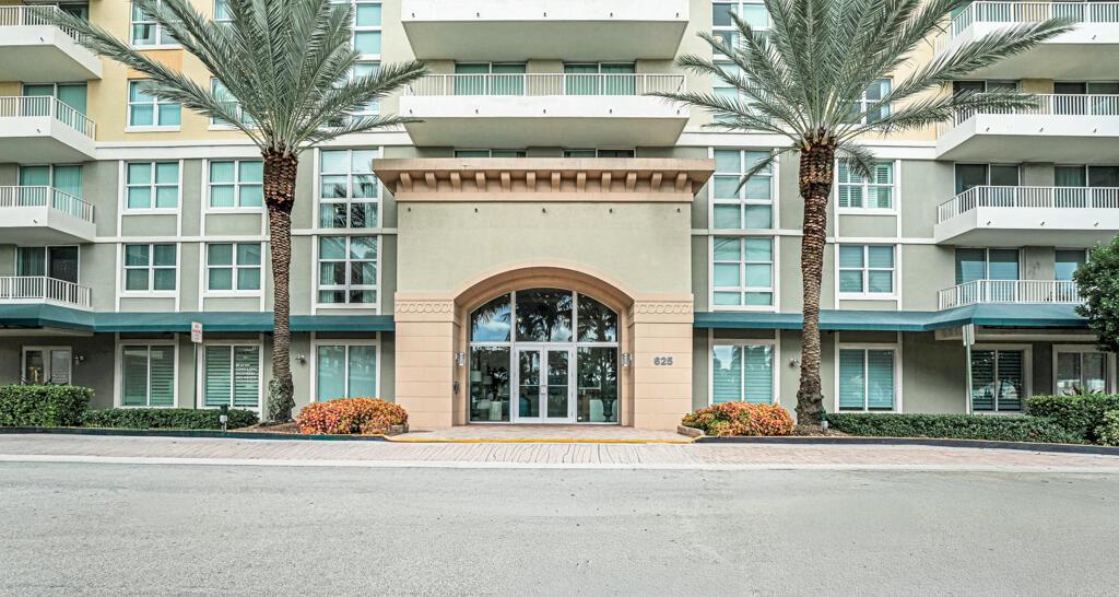 Marina Village At Boynton