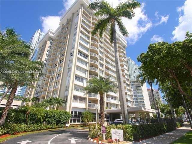 Bayshore Place Condo