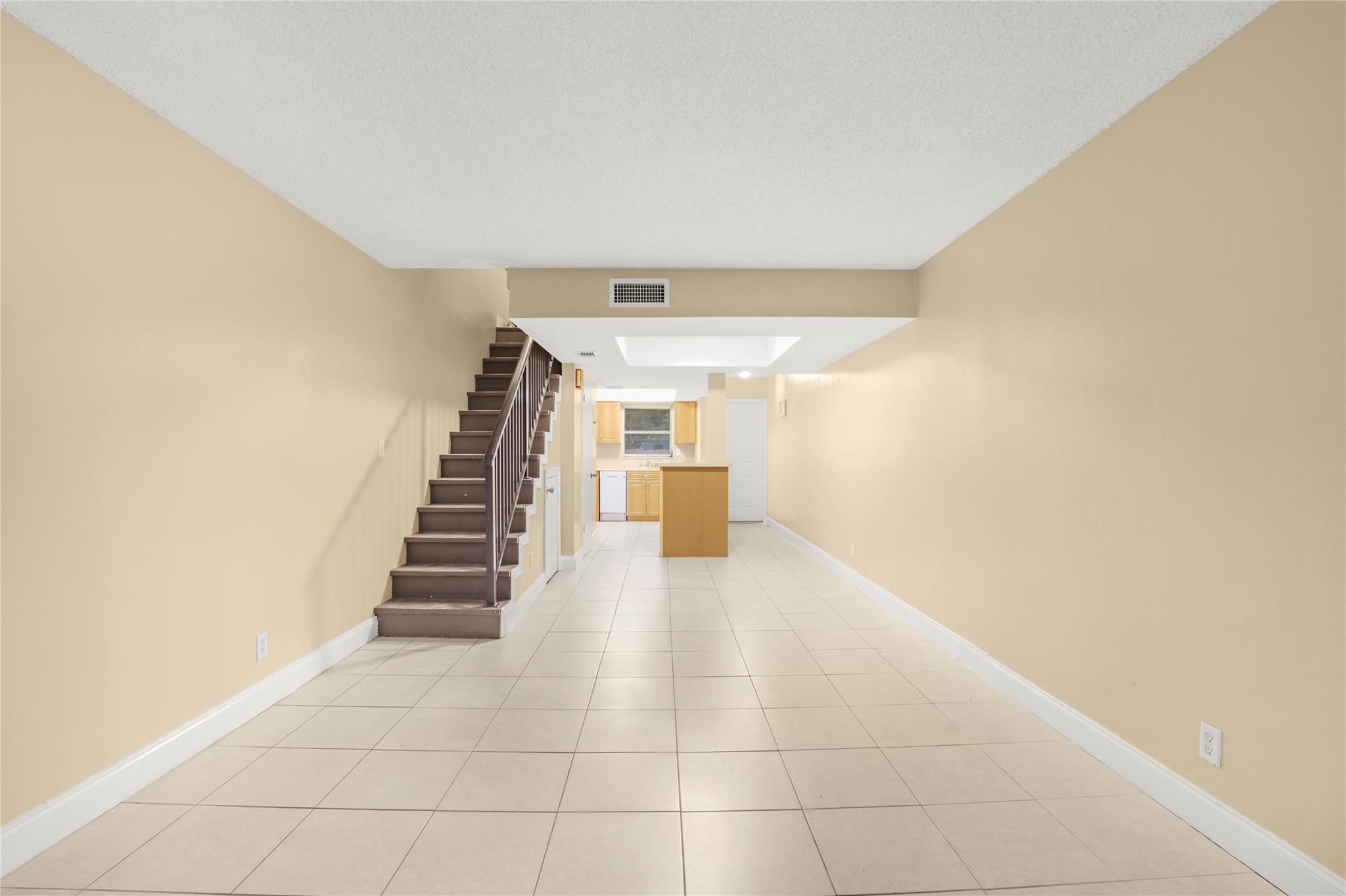 Homes for sale in Davie, FL | 6111 Sw 42Nd Ct, Davie, FL 33314 | MLS# F10531357