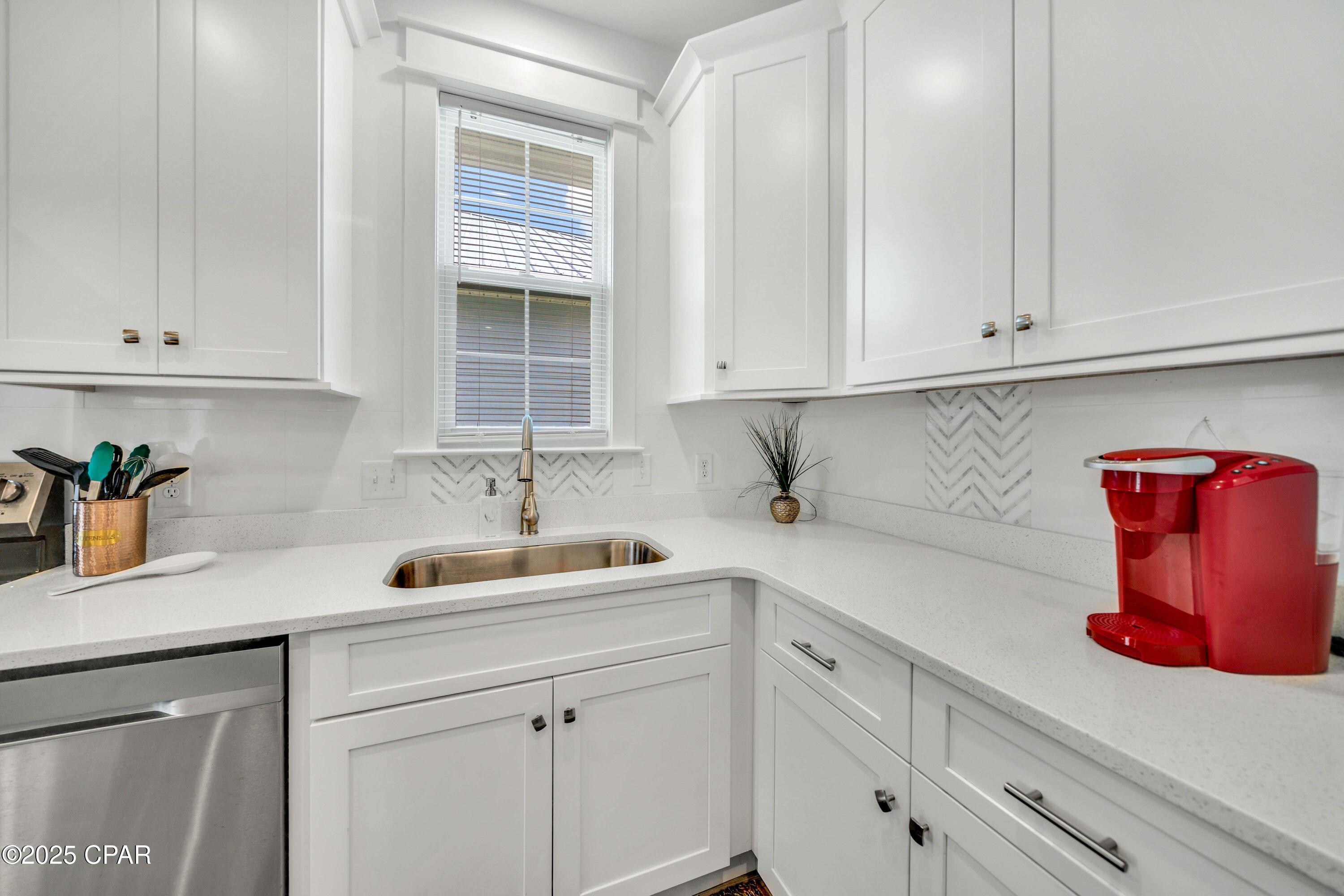 Image 13 For 3808 Biltmore Drive