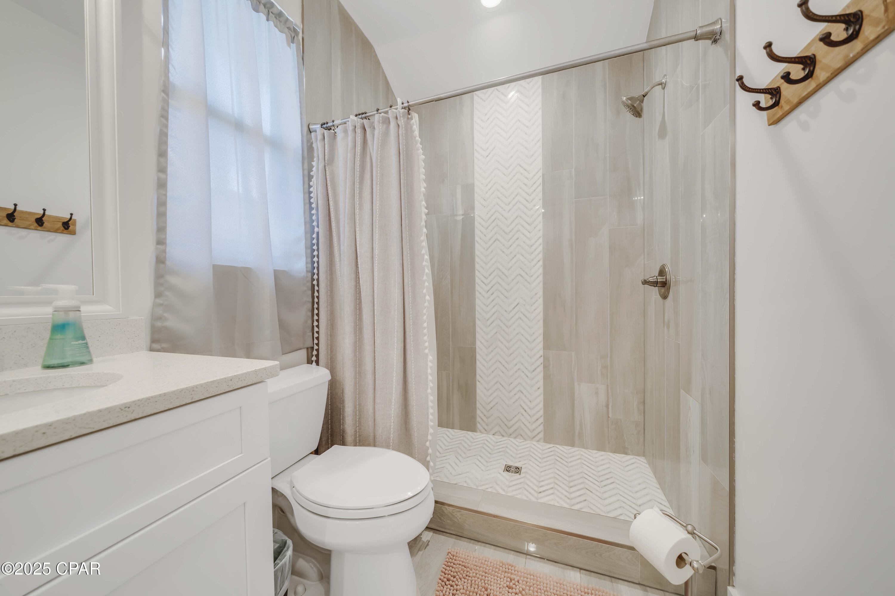 Image 32 For 3808 Biltmore Drive