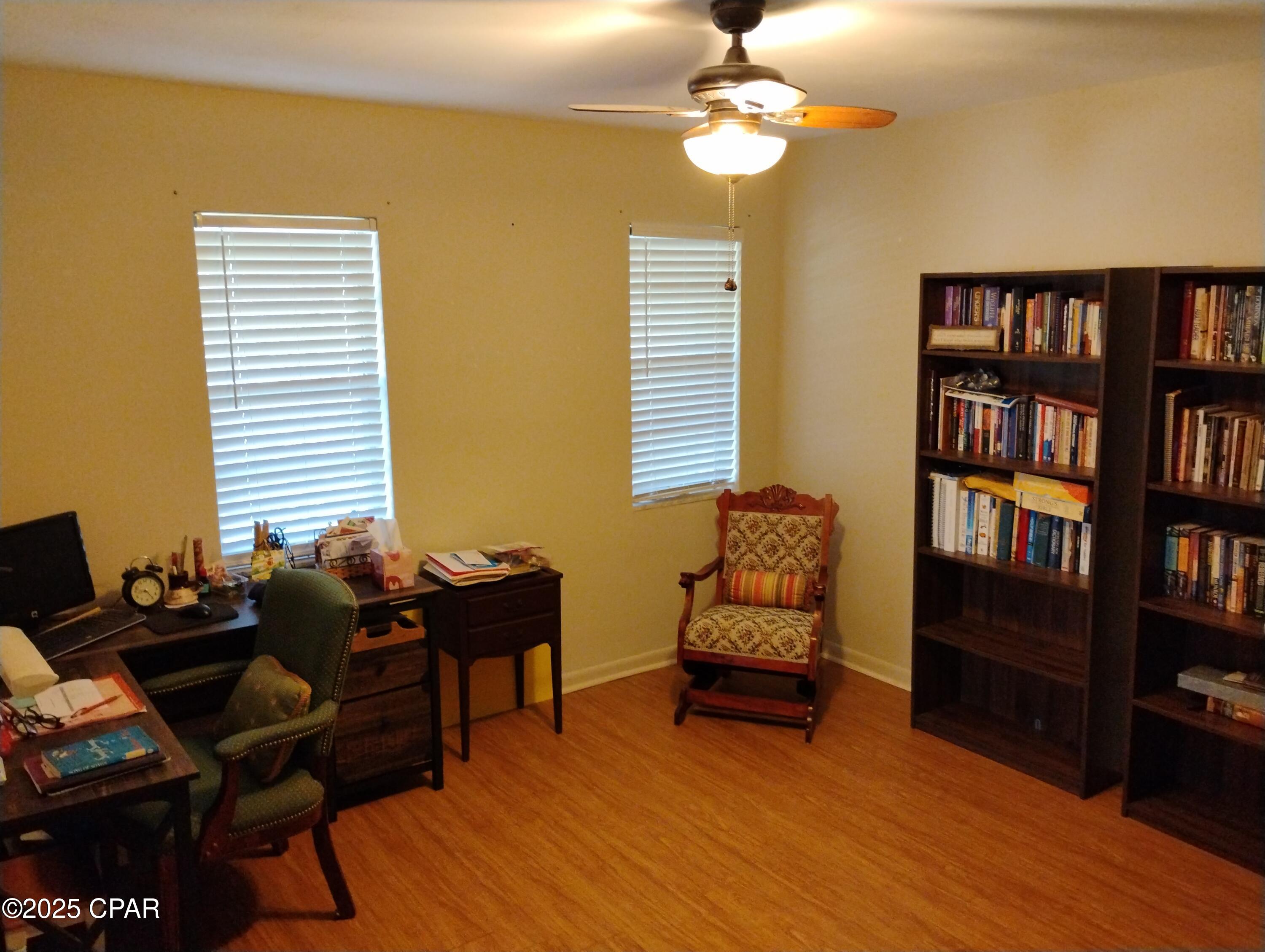 Image 11 For 2056 Sunny Hills Boulevard