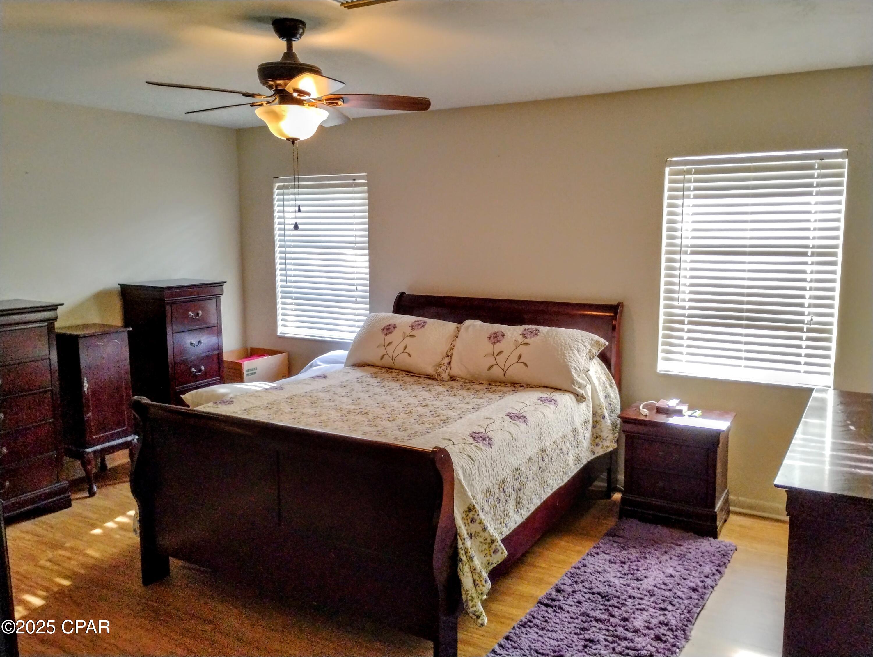 Image 13 For 2056 Sunny Hills Boulevard