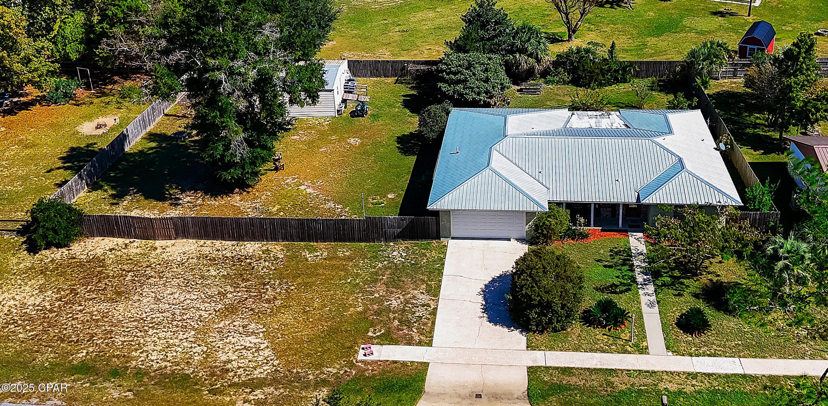 Image 2 For 2056 Sunny Hills Boulevard