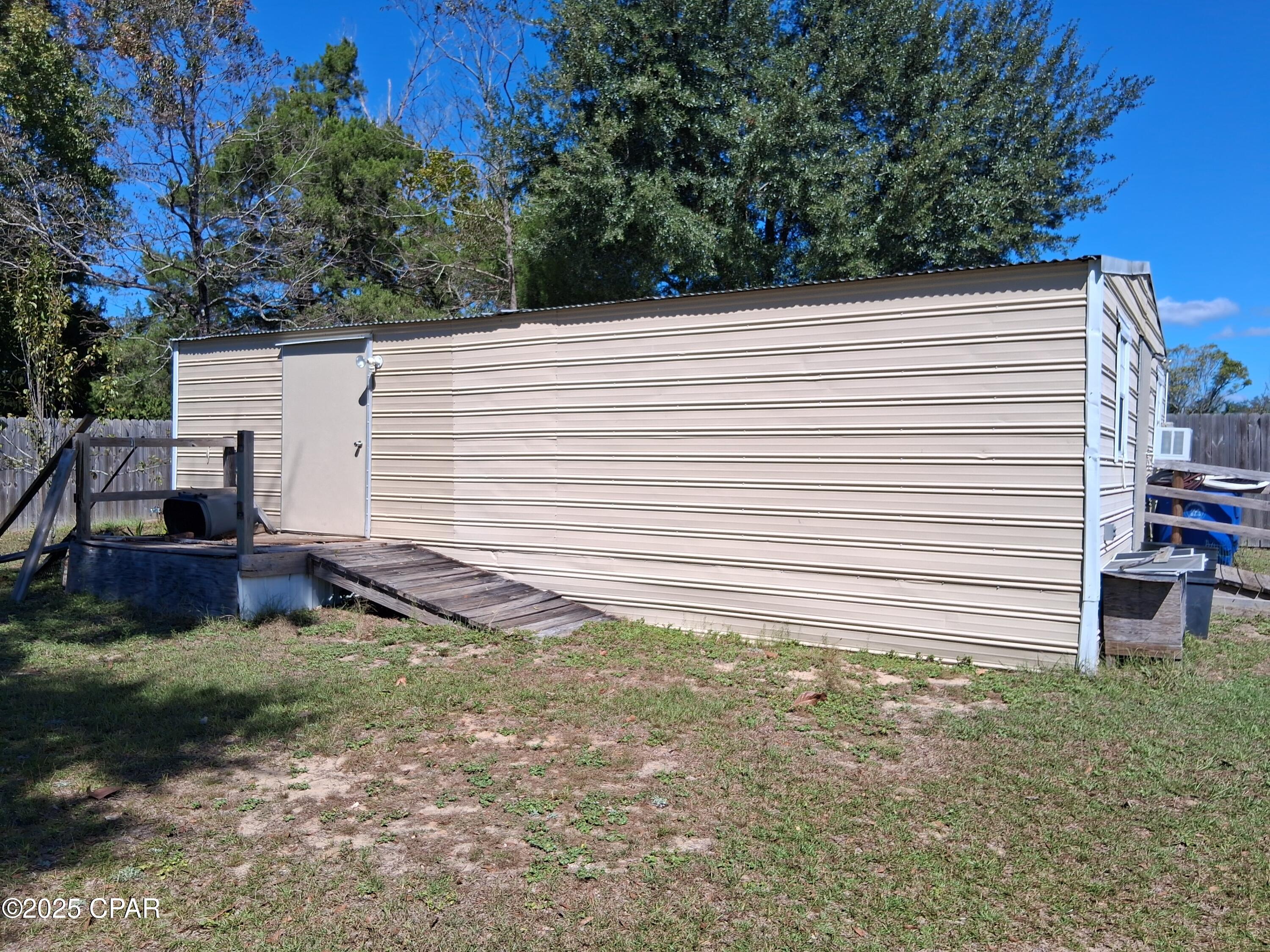 Image 20 For 2056 Sunny Hills Boulevard