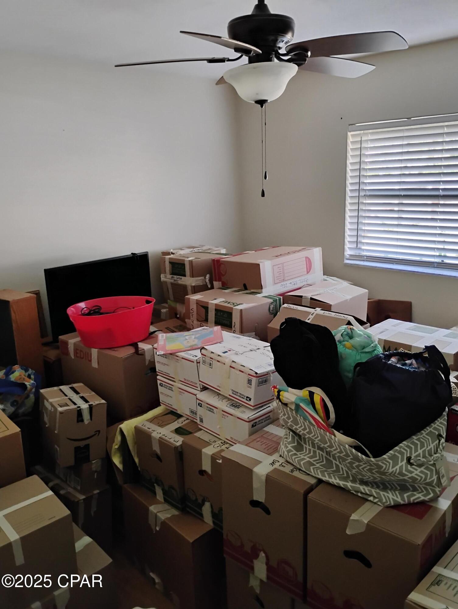 Image 21 For 2056 Sunny Hills Boulevard