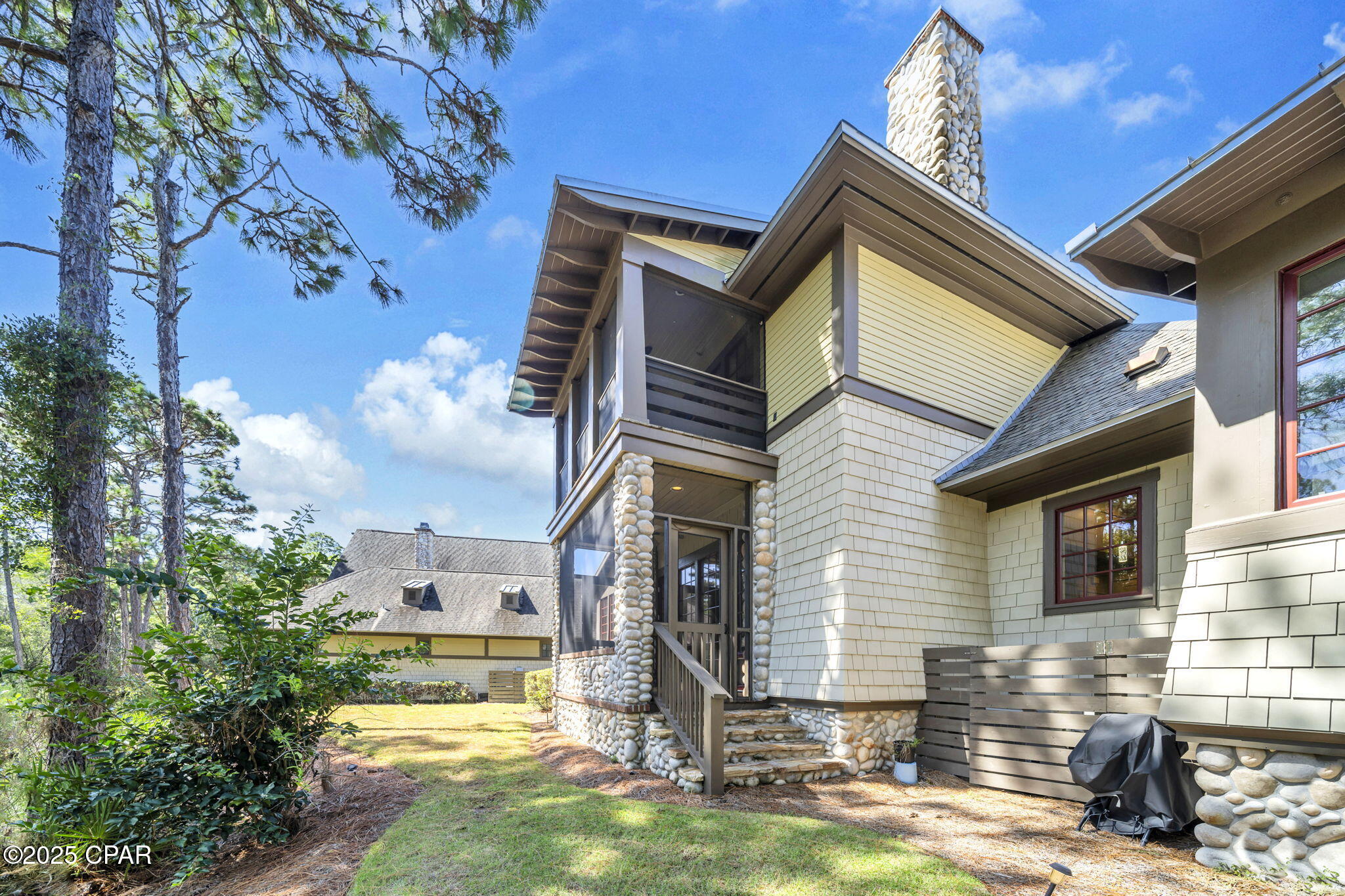 Image 33 For 1512 Match Point Lane 201