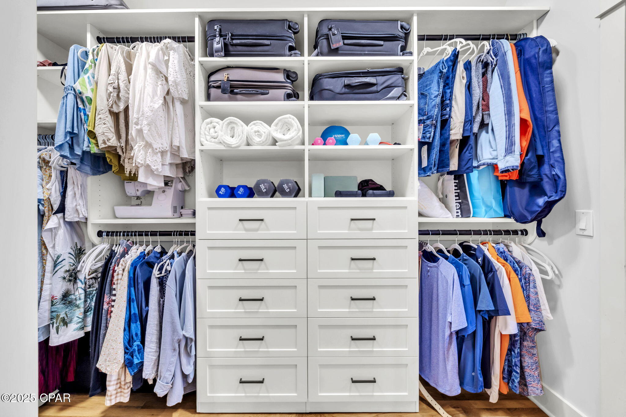 Image 40 For 1512 Match Point Lane 201