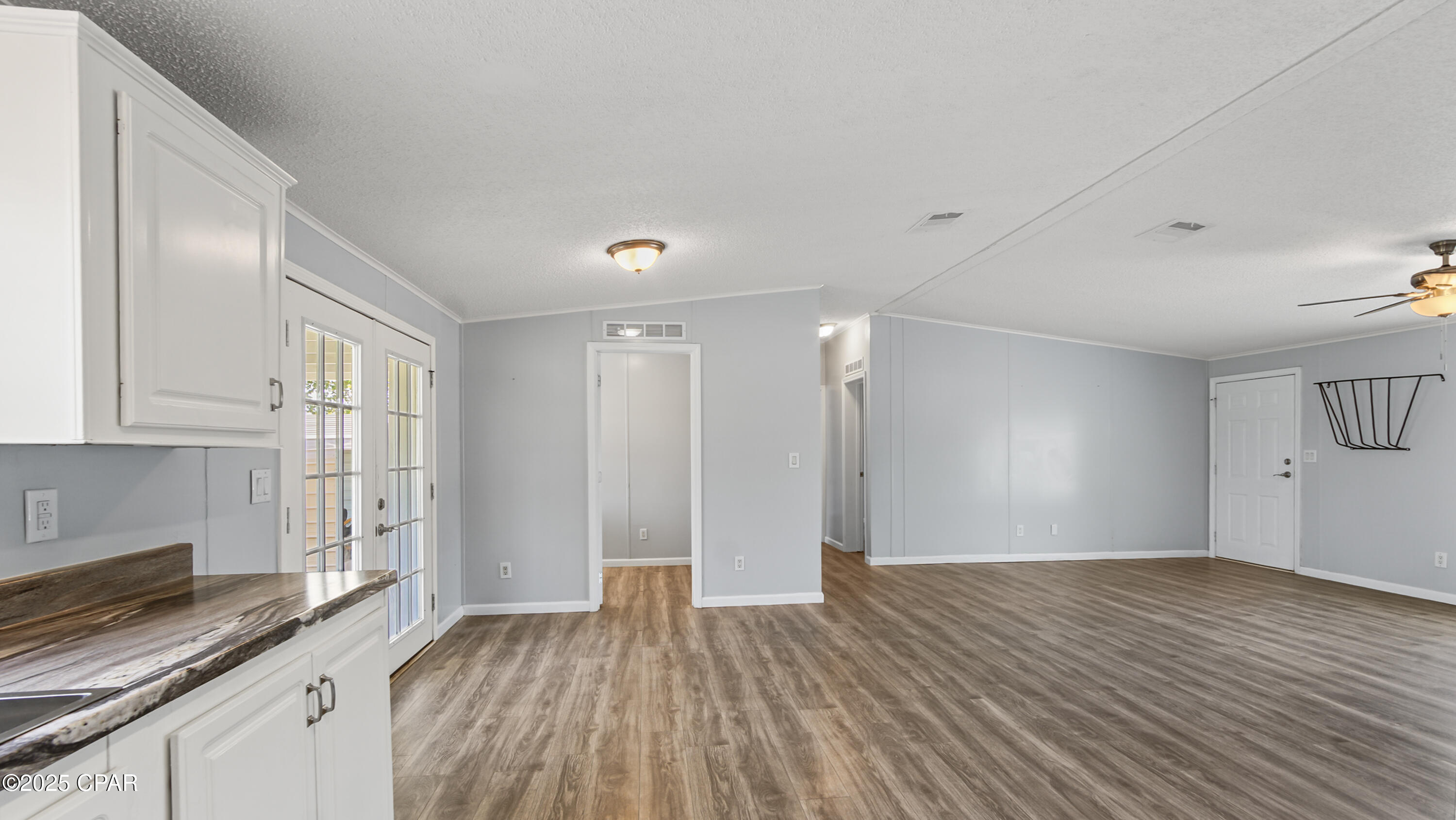 Image 12 For 12808 Clear Creek Road