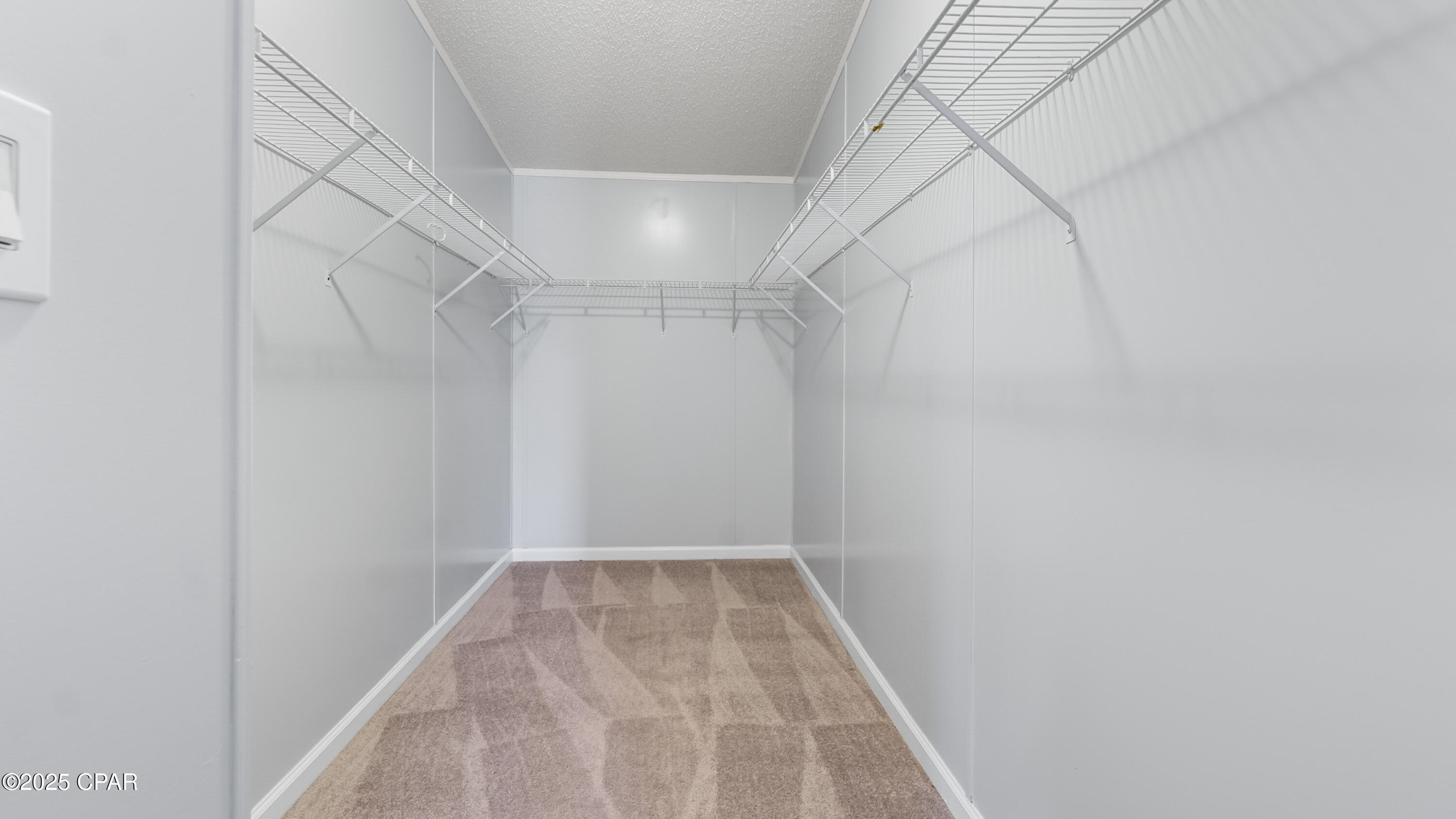 Image 17 For 12808 Clear Creek Road