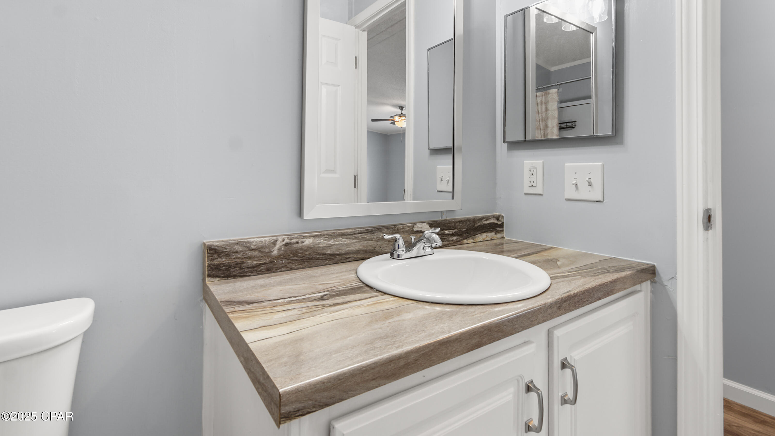 Image 26 For 12808 Clear Creek Road