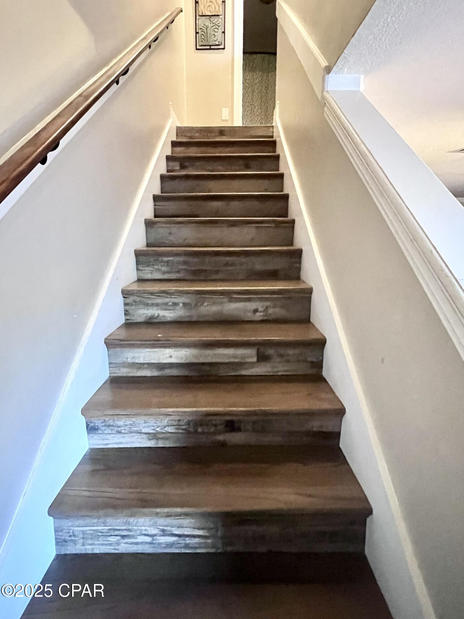 Image 23 For 106 Robin Lane