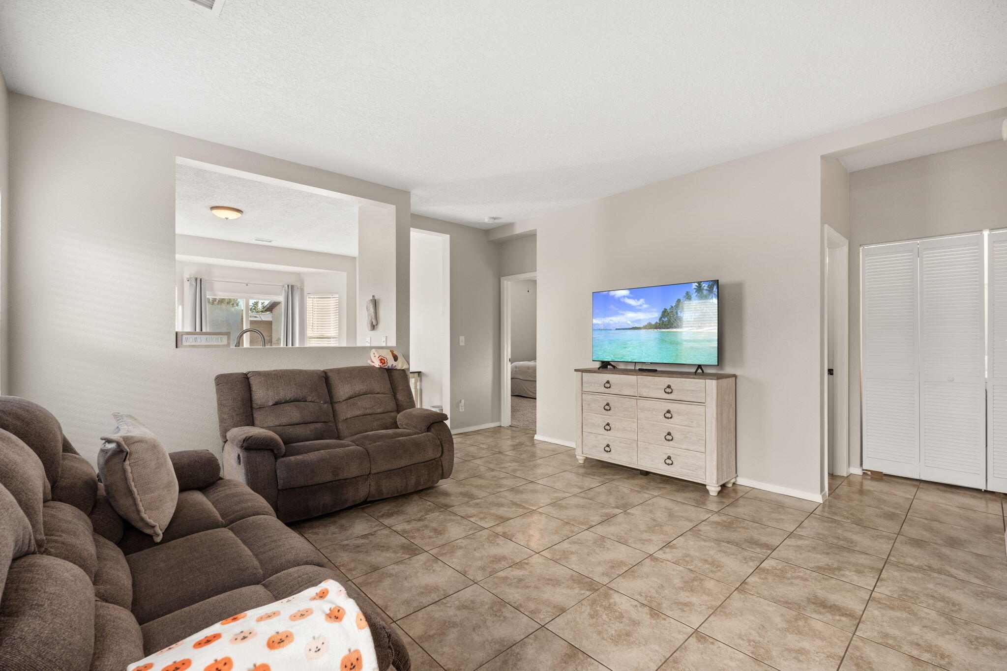 Homes for sale in Albuquerque, NM | 10800 Cenote Rd Sw, Albuquerque, NM 87121 | MLS# 1092850