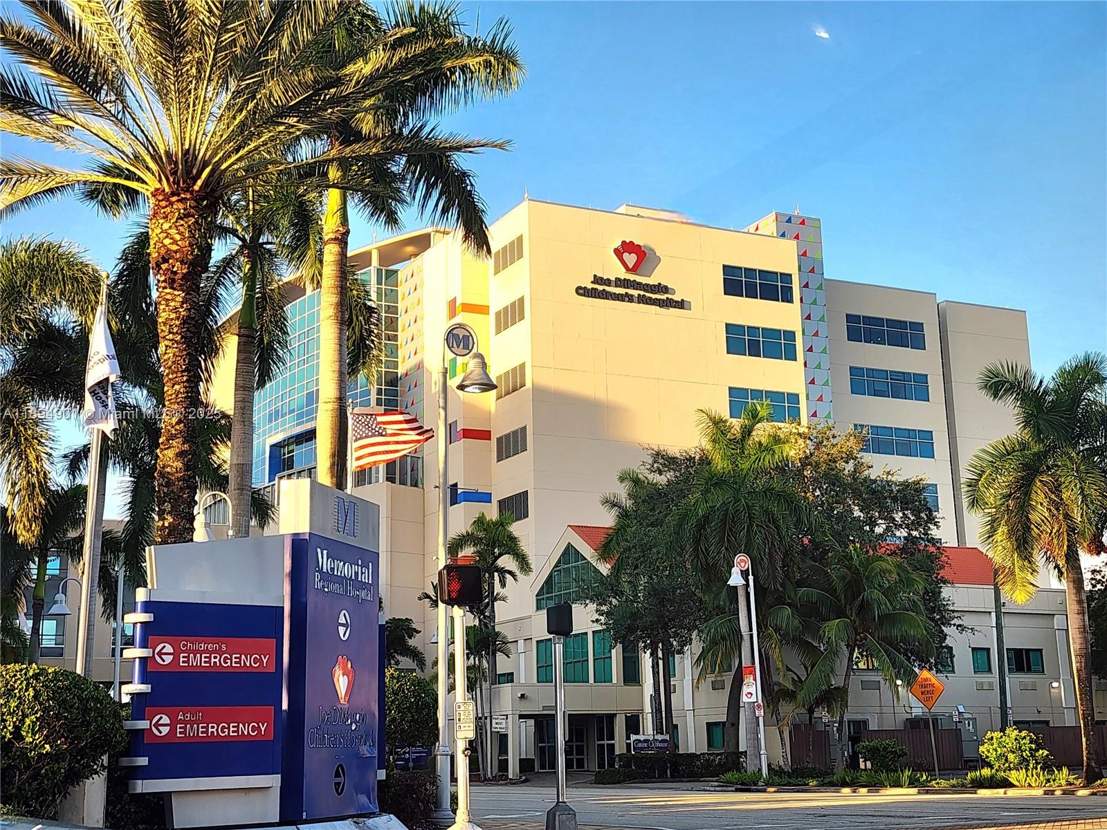 Hollywood Beach Gardens