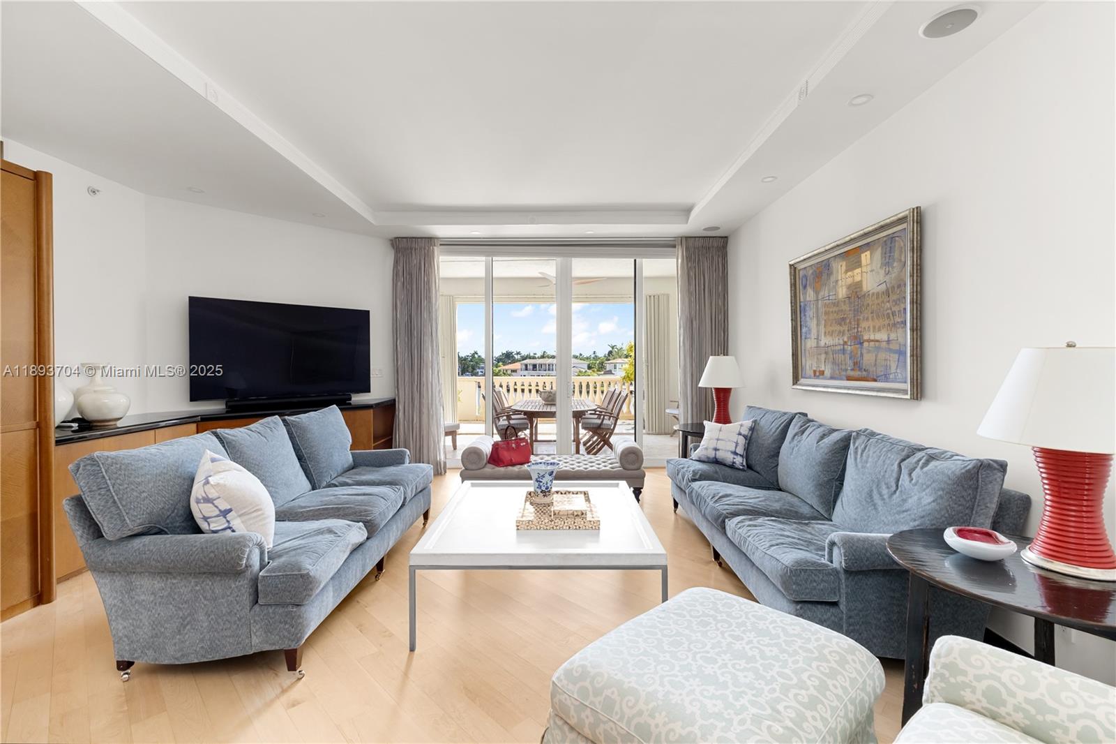 Apartamento en Venta en Aventura, FL