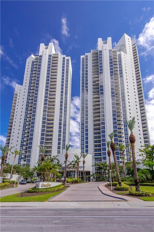 House for Rent in Sunny Isles Beach, FL
