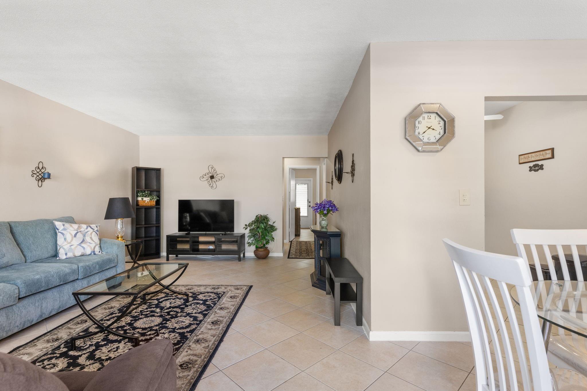 Homes for sale in Fort Lauderdale, FL | 2160 Ne 56Th Ct #102, Fort Lauderdale, FL 33308 | MLS# F10530289