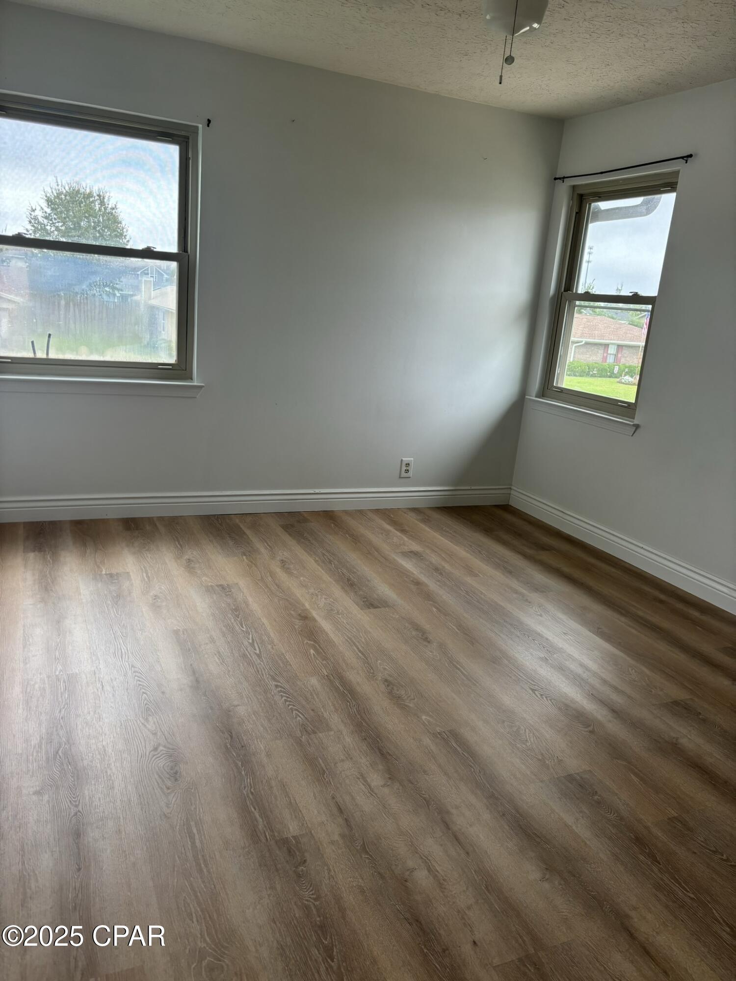 Image 12 For 1520 Belmont Boulevard