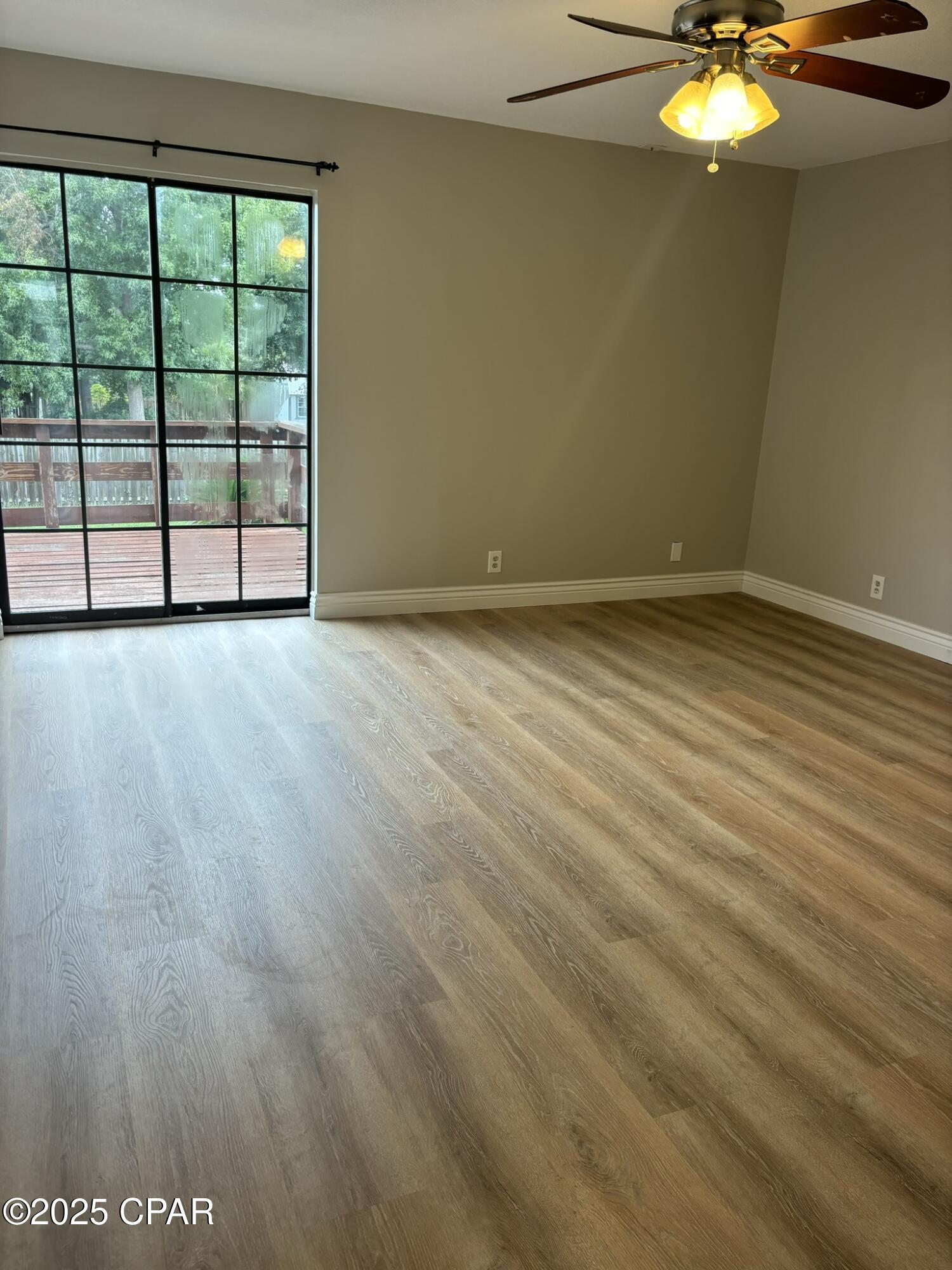 Image 13 For 1520 Belmont Boulevard