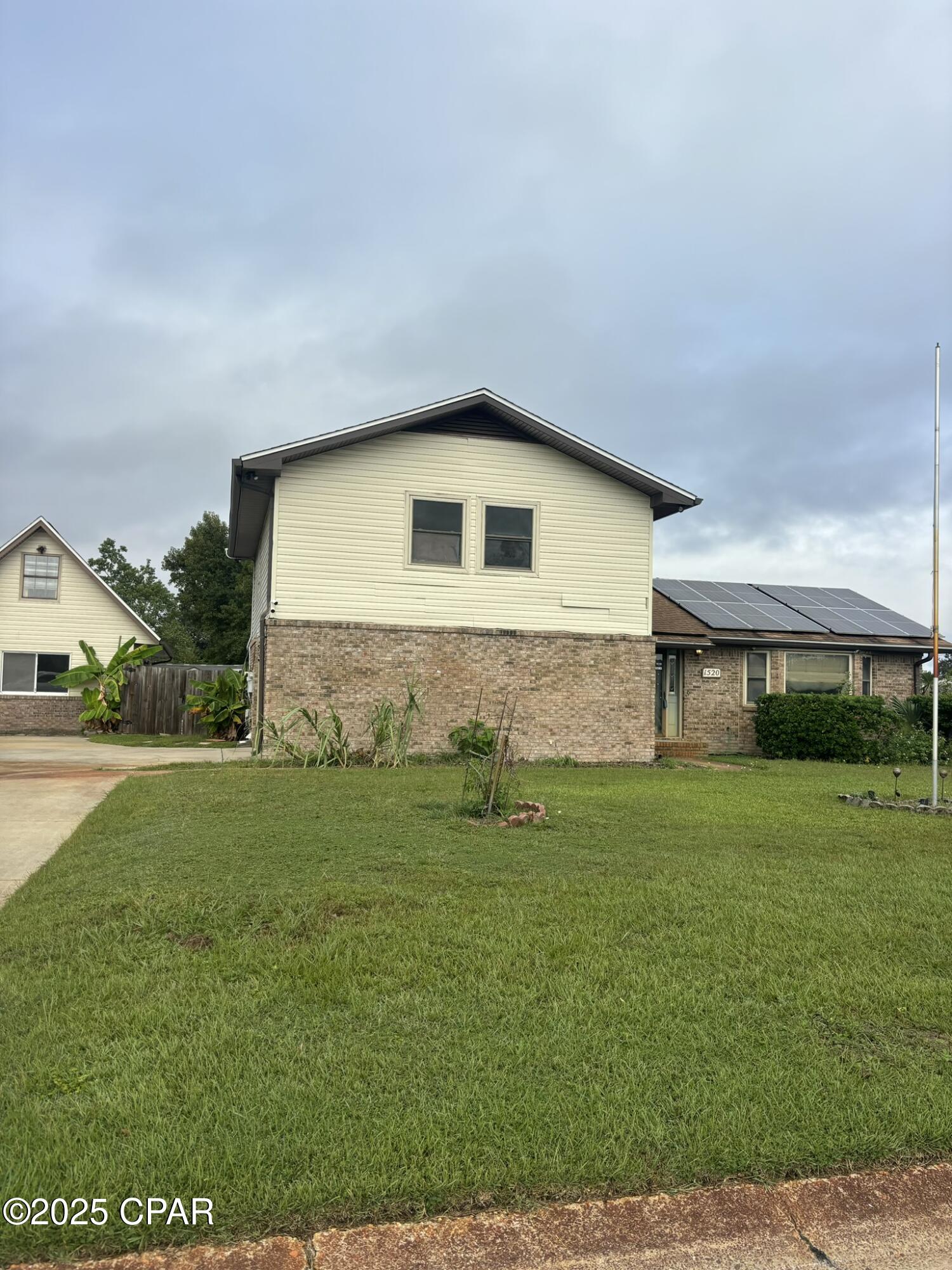 Image 2 For 1520 Belmont Boulevard