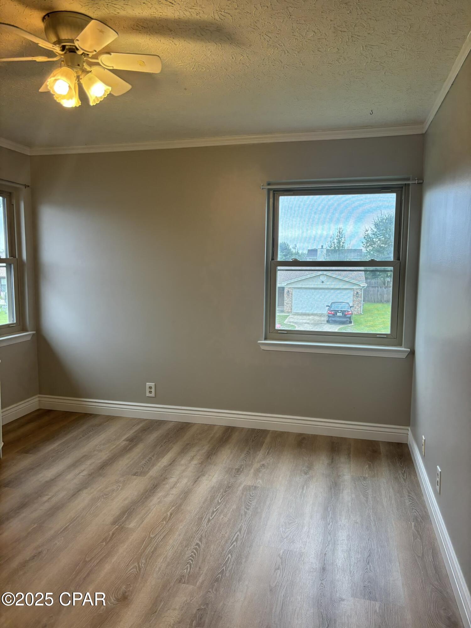 Image 9 For 1520 Belmont Boulevard