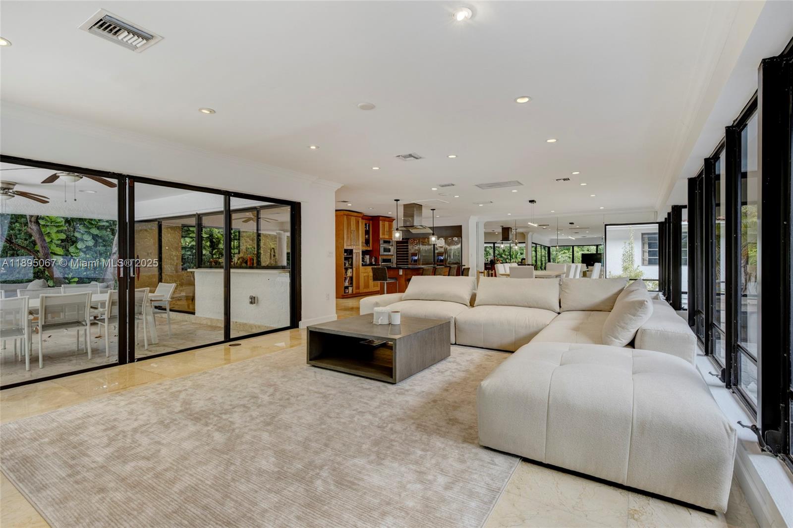 8118 Los Pinos Blvd, Coral Gables FL 33143