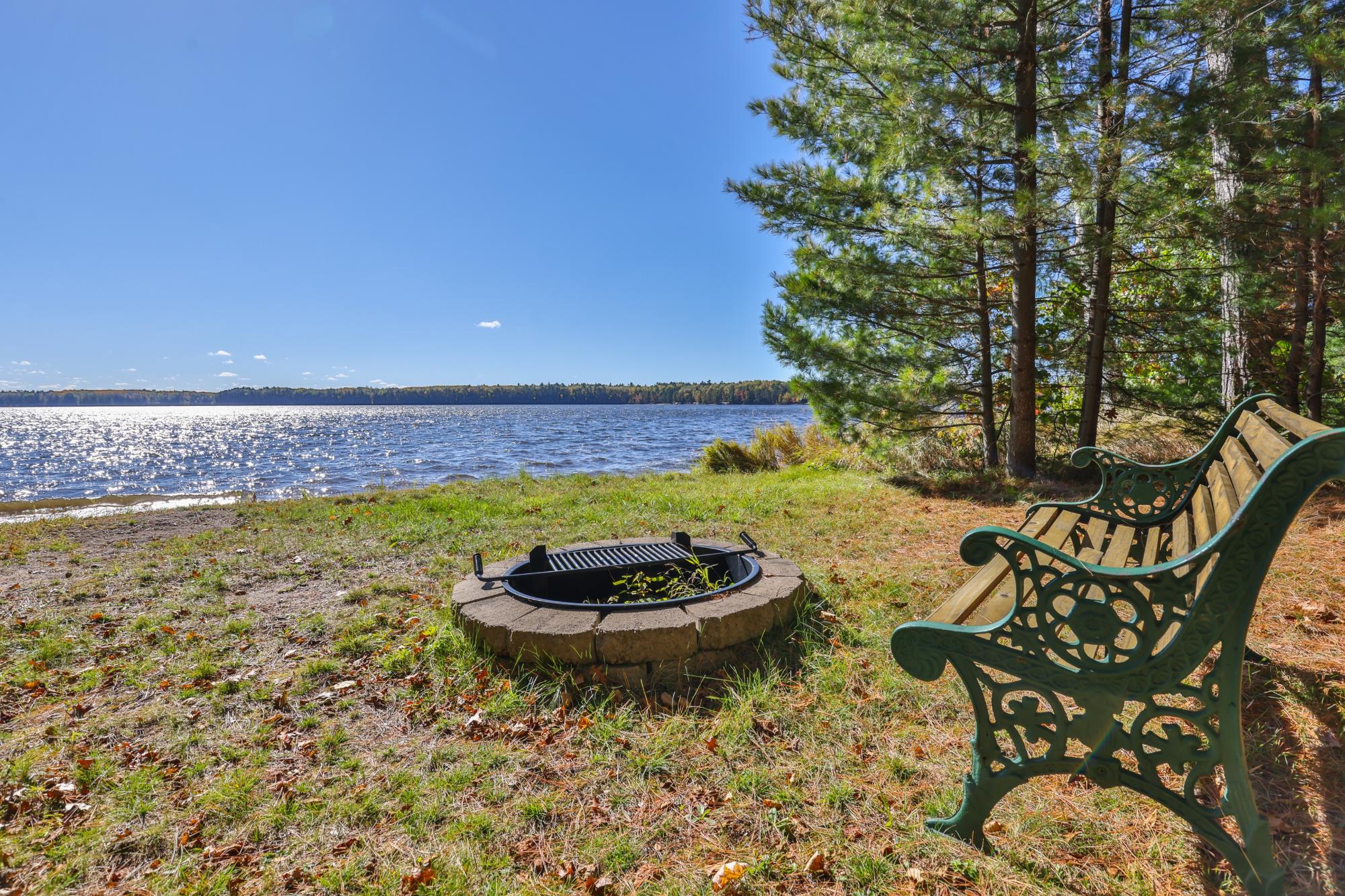 Island Lake lot picture