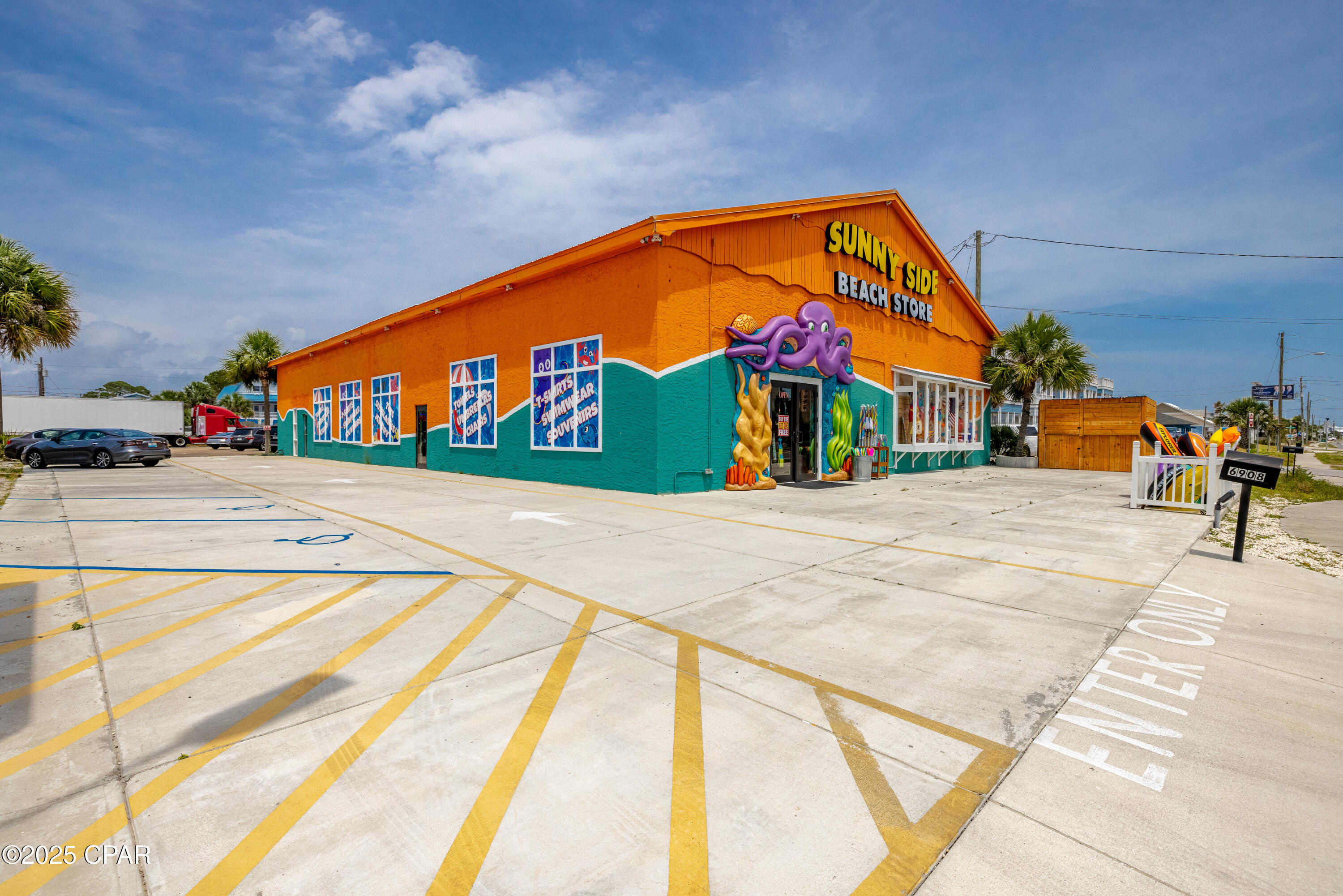 Image 2 For 6908 Thomas Drive