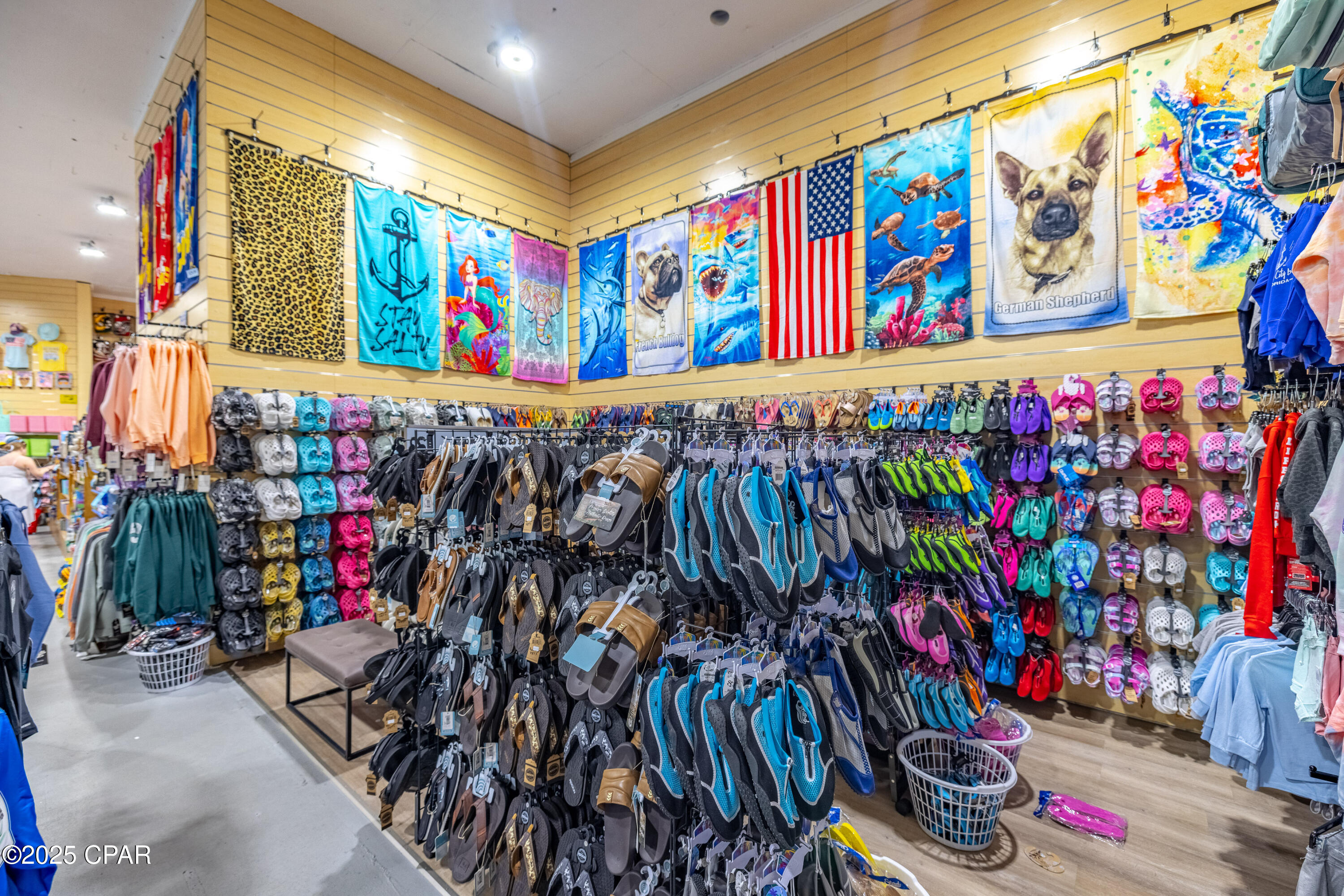 Image 33 For 6908 Thomas Drive